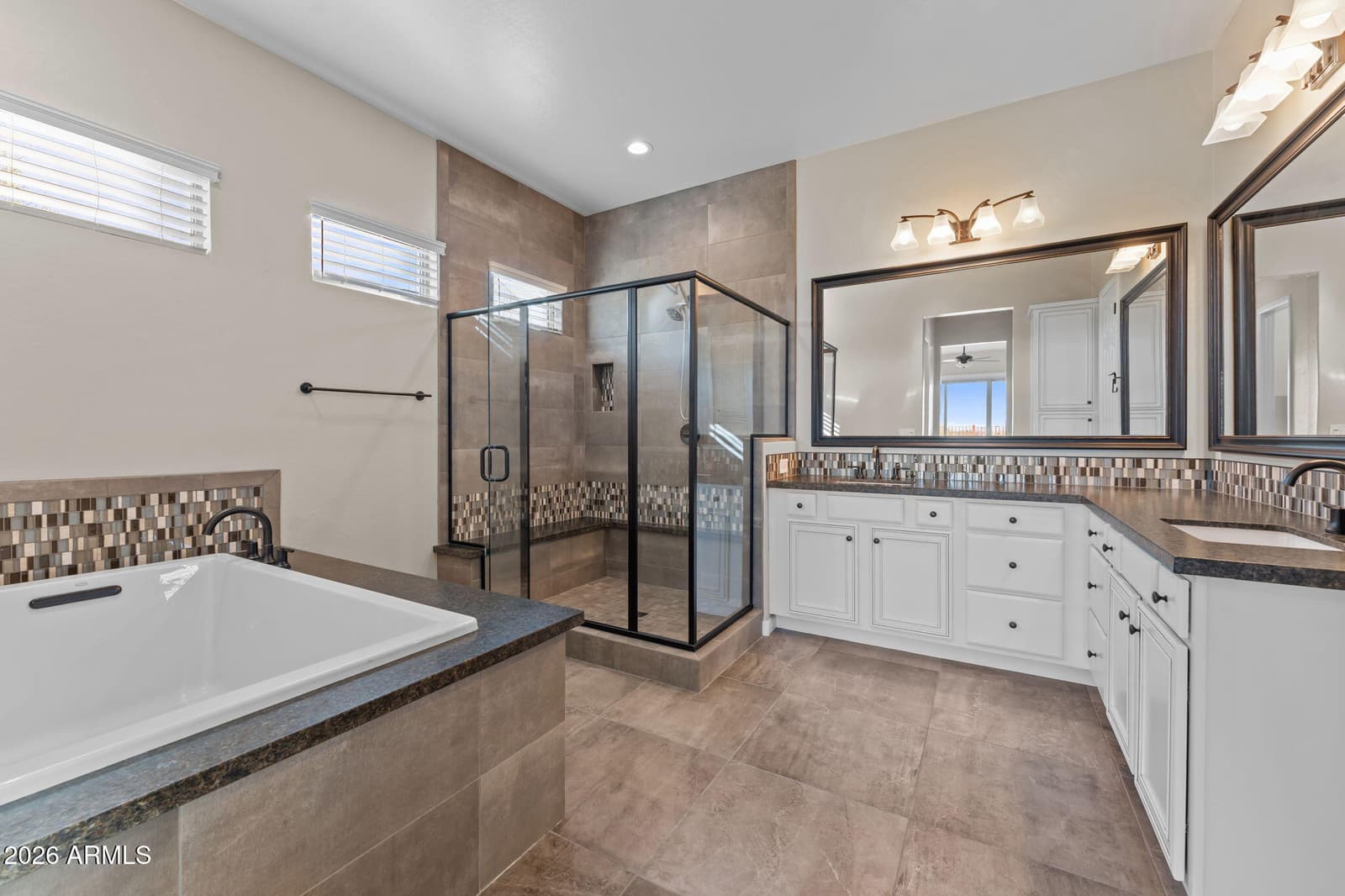 3675 GOLD RIDGE Road, Wickenburg, AZ 85390 — photo 4 of 57