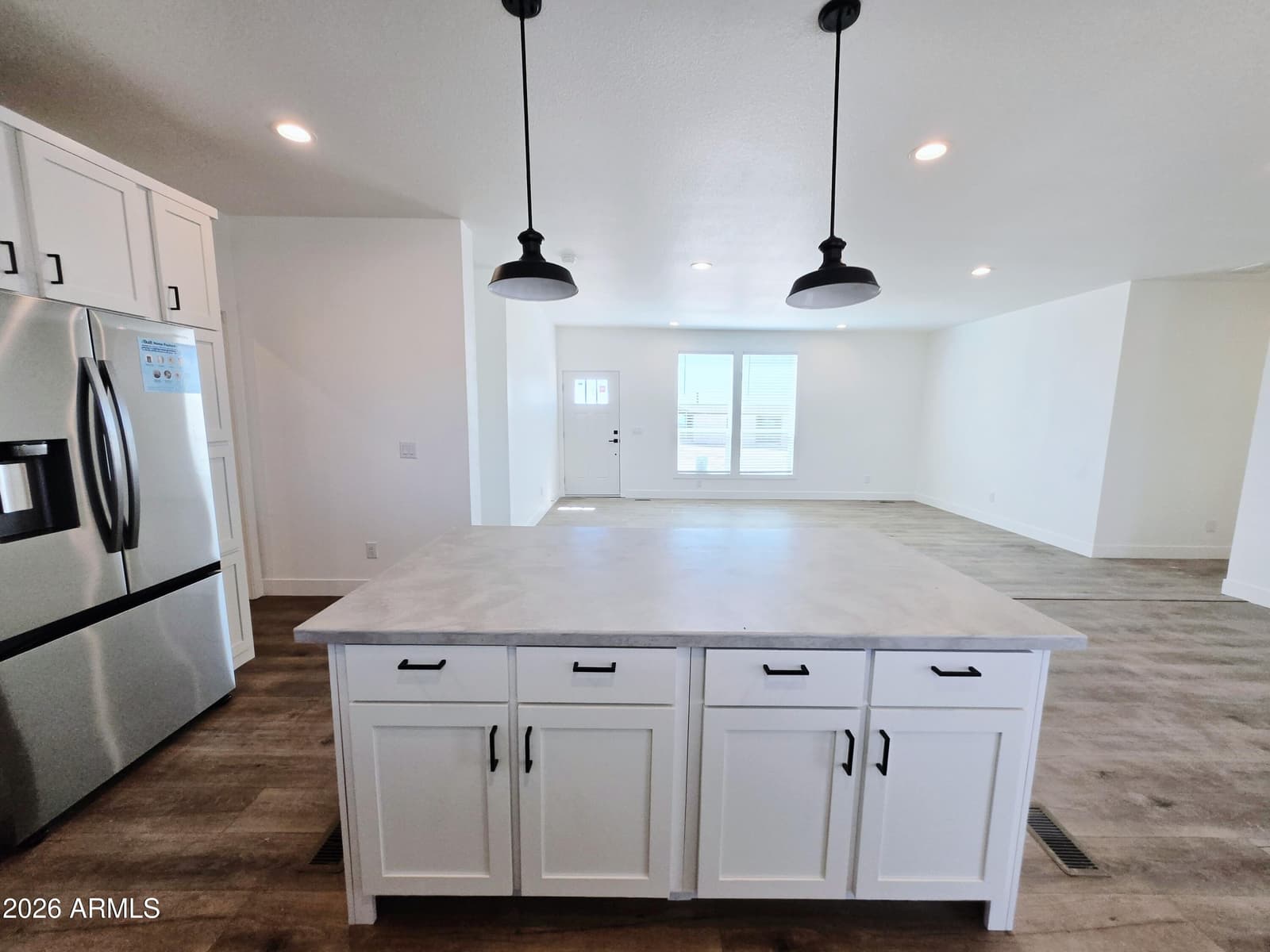 33016 W Cambridge Avenue, Tonopah, AZ 85354 — photo 11 of 37