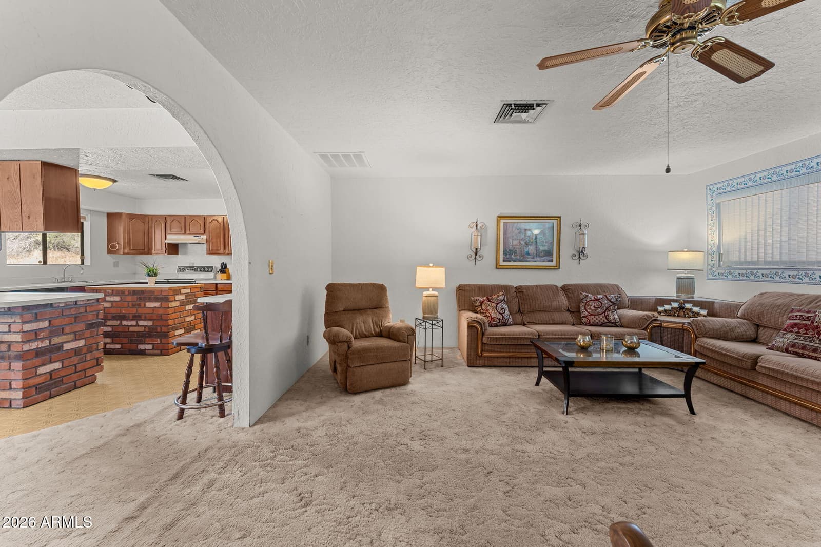 550 E BASS Road, Wickenburg, AZ 85390 — photo 4 of 27