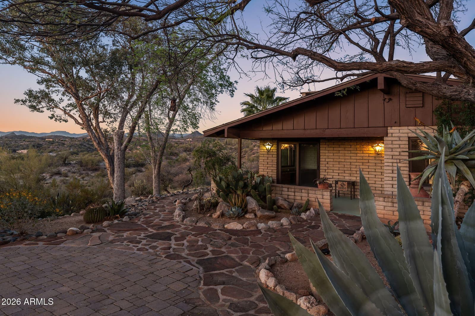 1125 N MUSTANG Trail, Wickenburg, AZ 85390 — photo 46 of 59