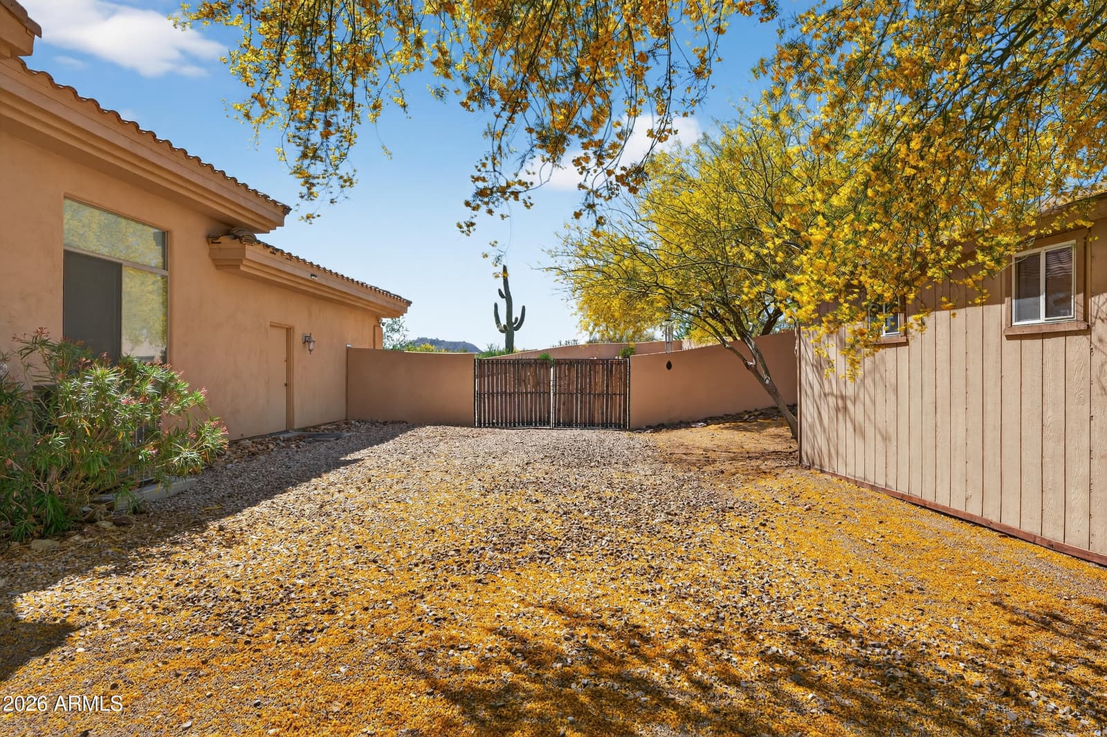 13912 E CAVEDALE Drive, Scottsdale, AZ 85262 — photo 75 of 94