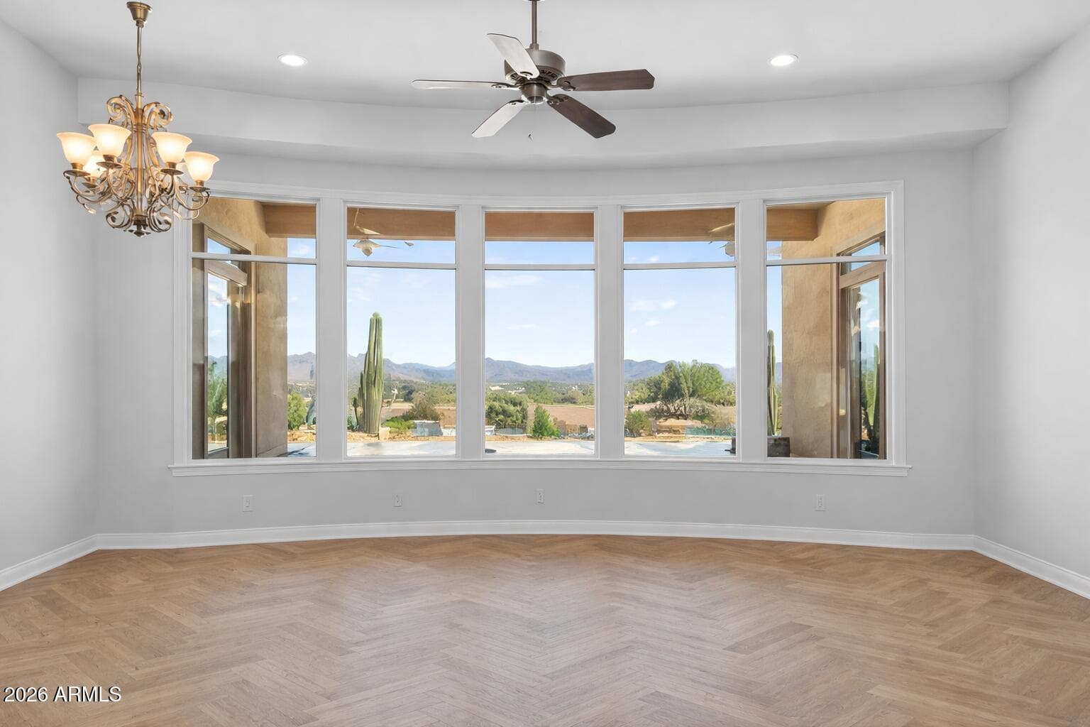 13912 E CAVEDALE Drive, Scottsdale, AZ 85262 — photo 17 of 94