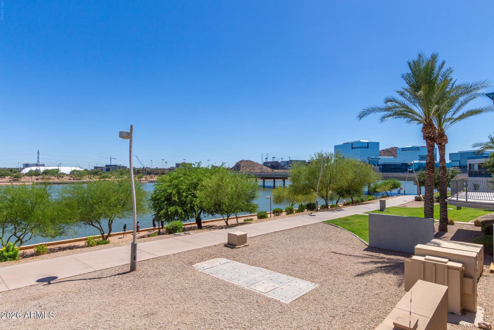 945 E PLAYA DEL NORTE Drive 2007, Tempe, AZ 85288 — photo 37 of 48