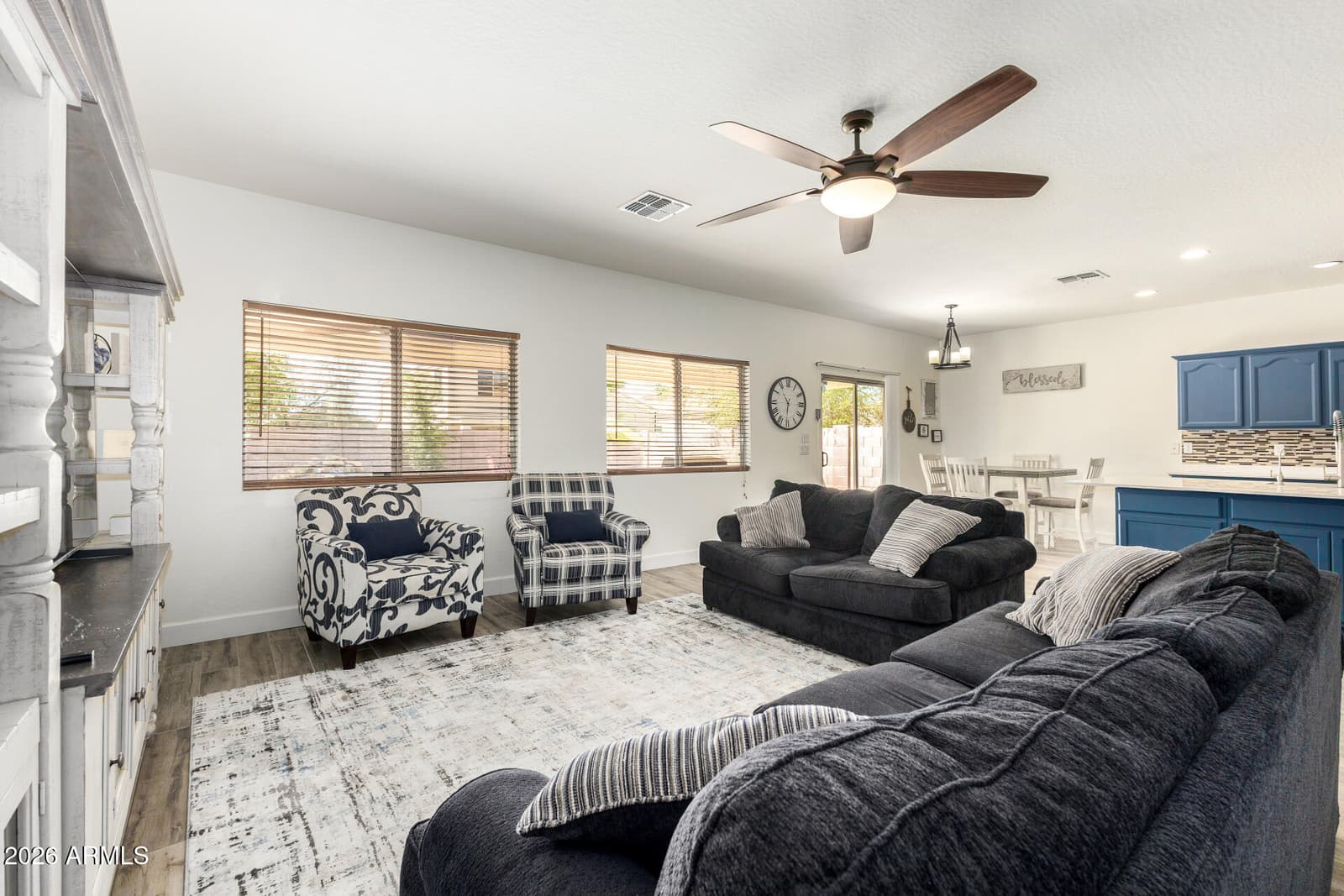 1677 E DIEGO Drive, Casa Grande, AZ 85122 — photo 13 of 47
