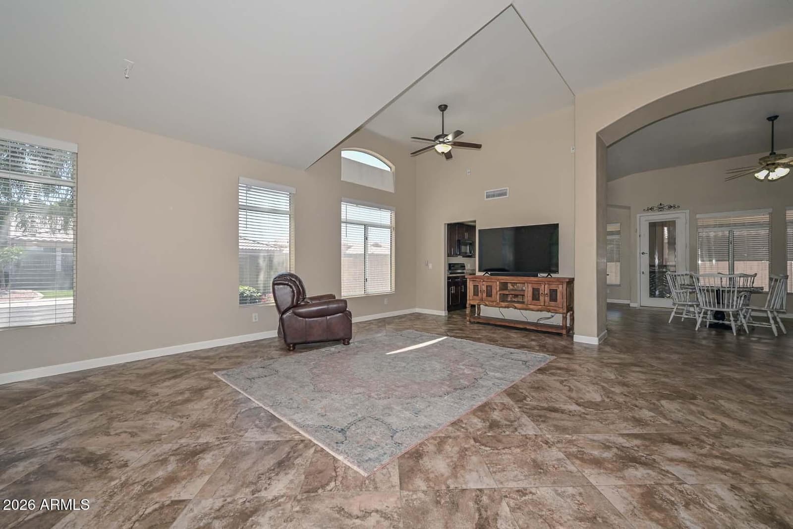 7444 W FOOTHILL Drive, Glendale, AZ 85310 — photo 7 of 46