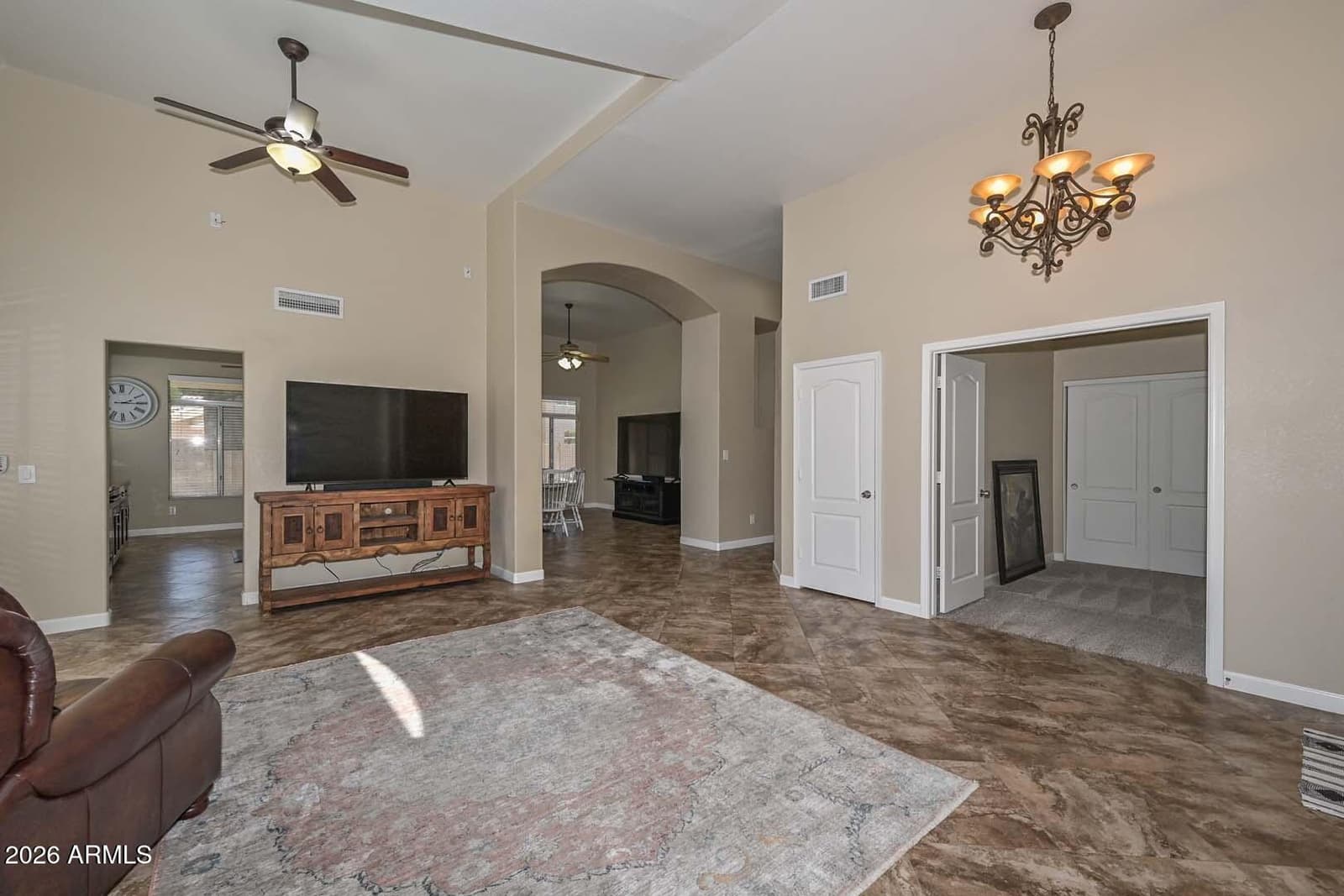 7444 W FOOTHILL Drive, Glendale, AZ 85310 — photo 8 of 46