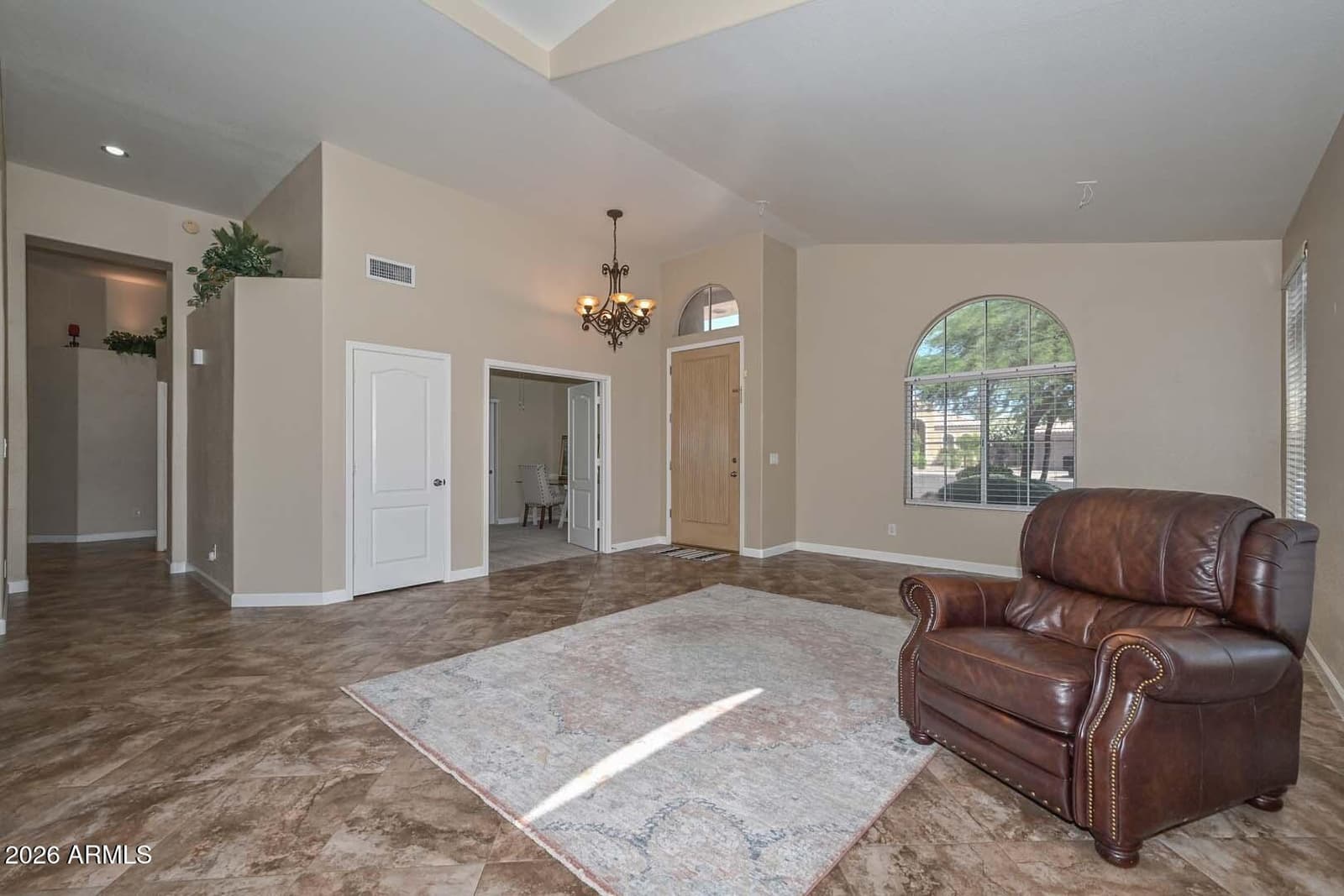 7444 W FOOTHILL Drive, Glendale, AZ 85310 — photo 10 of 46