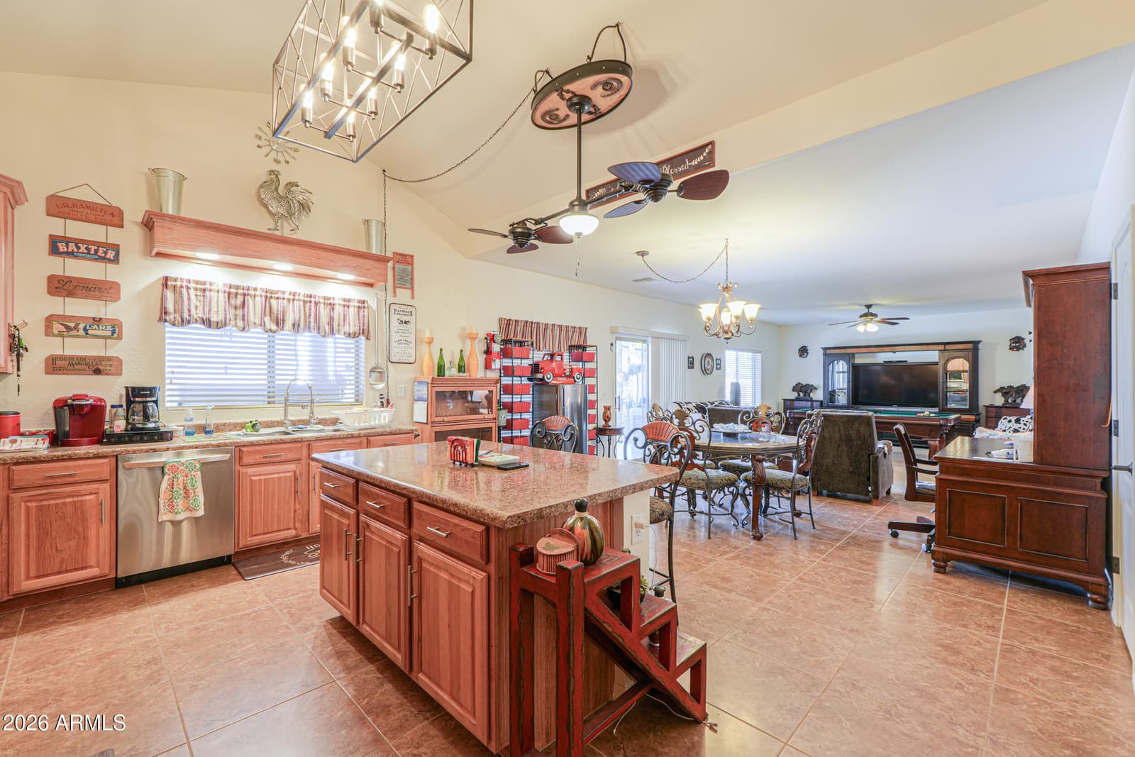 3461 N Excalibur Place, Casa Grande, AZ 85122 — photo 18 of 81