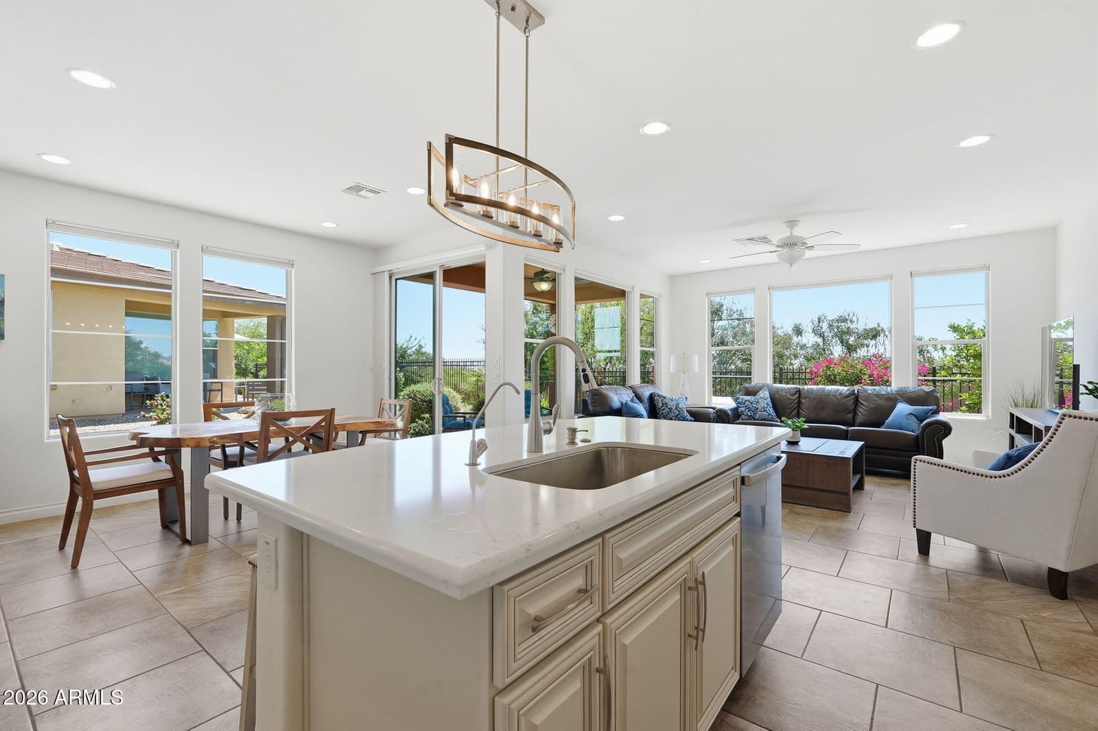 905 E COBBLE STONE Drive, Queen Creek, AZ 85140 — photo 11 of 61
