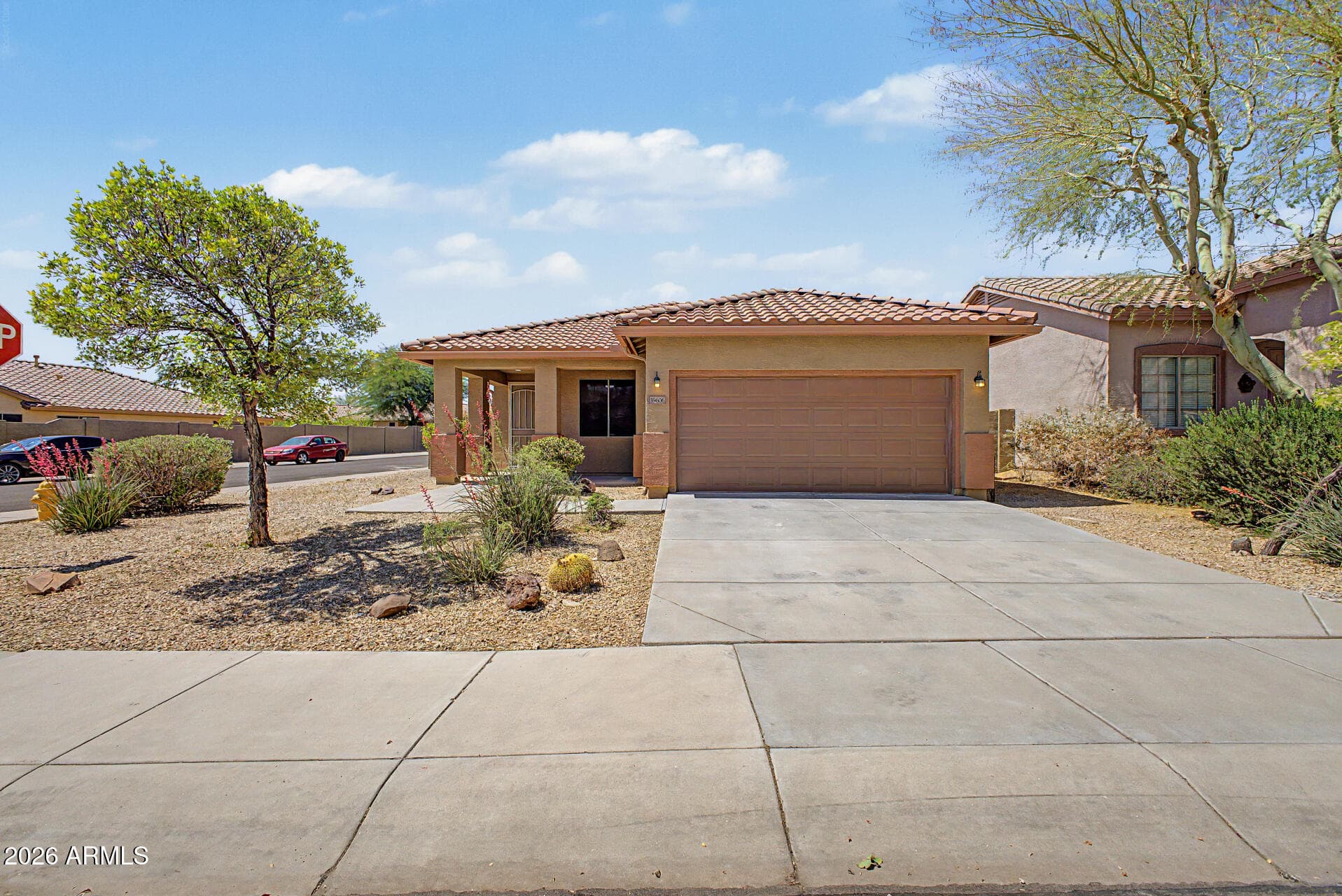 39606 N PRAIRIE Lane, Anthem, AZ 85086 — photo 7 of 32