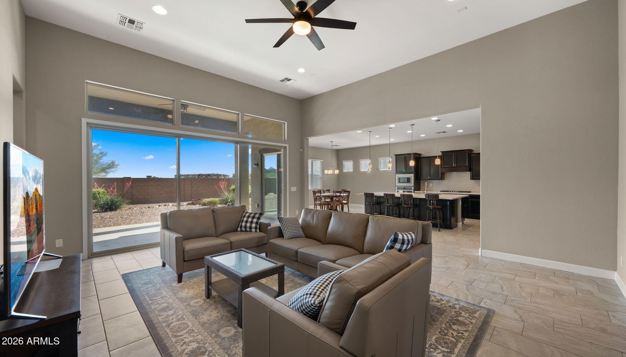 9291 W PLUM Road, Peoria, AZ 85383 — photo 10 of 65