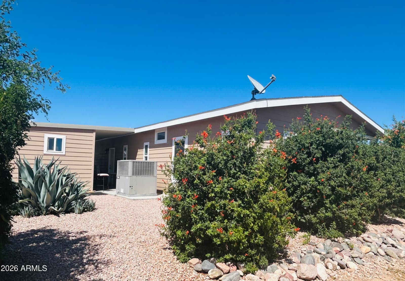 3301 S GOLDFIELD Road 6059, Apache Junction, AZ 85119 — photo 25 of 49