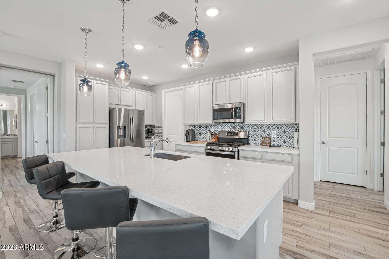 5100 E RANCHO PALOMA Drive 2072, Cave Creek, AZ 85331 — photo 2 of 28