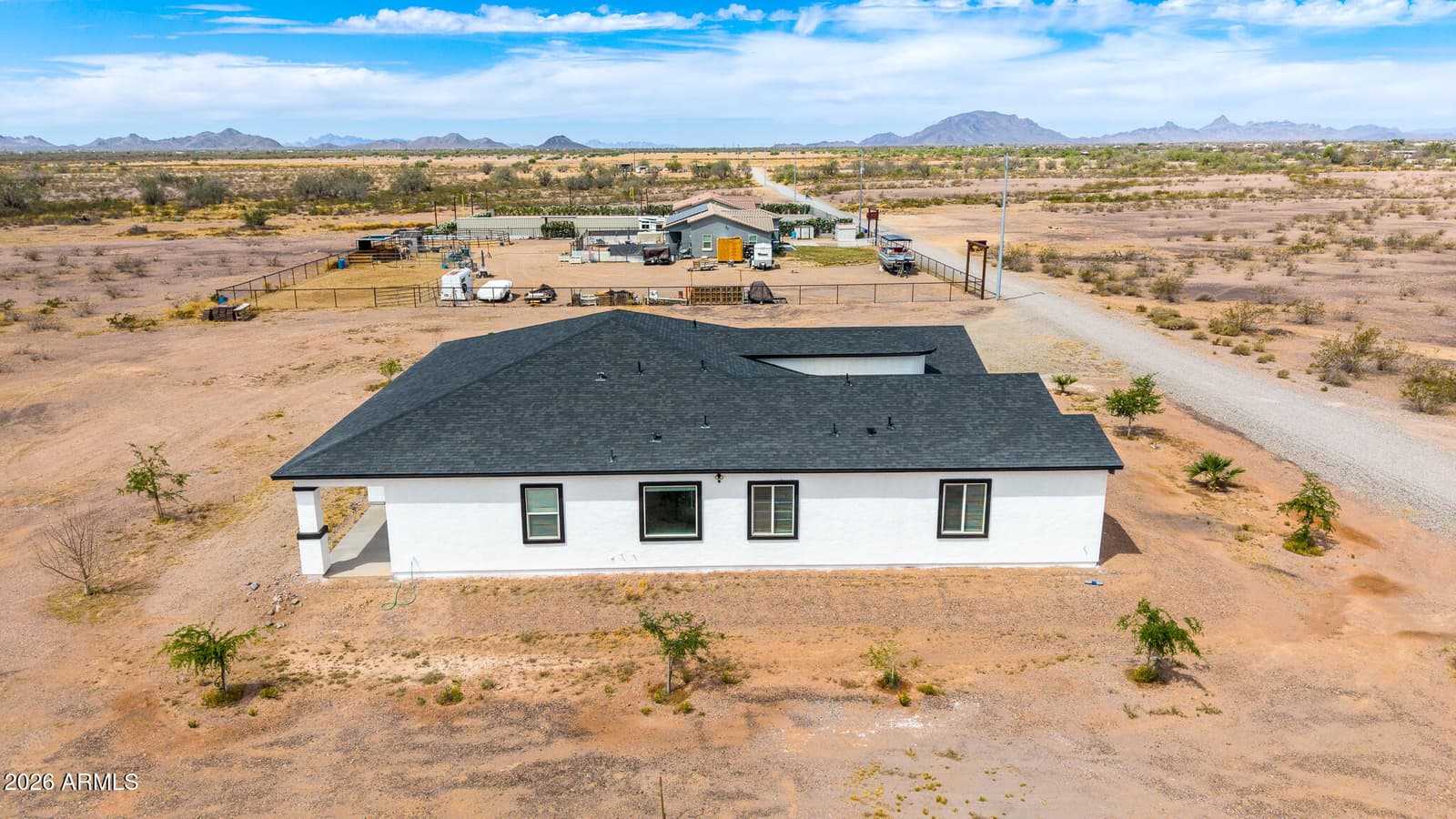 40811 W Georgia Avenue, Tonopah, AZ 85354 — photo 4 of 46