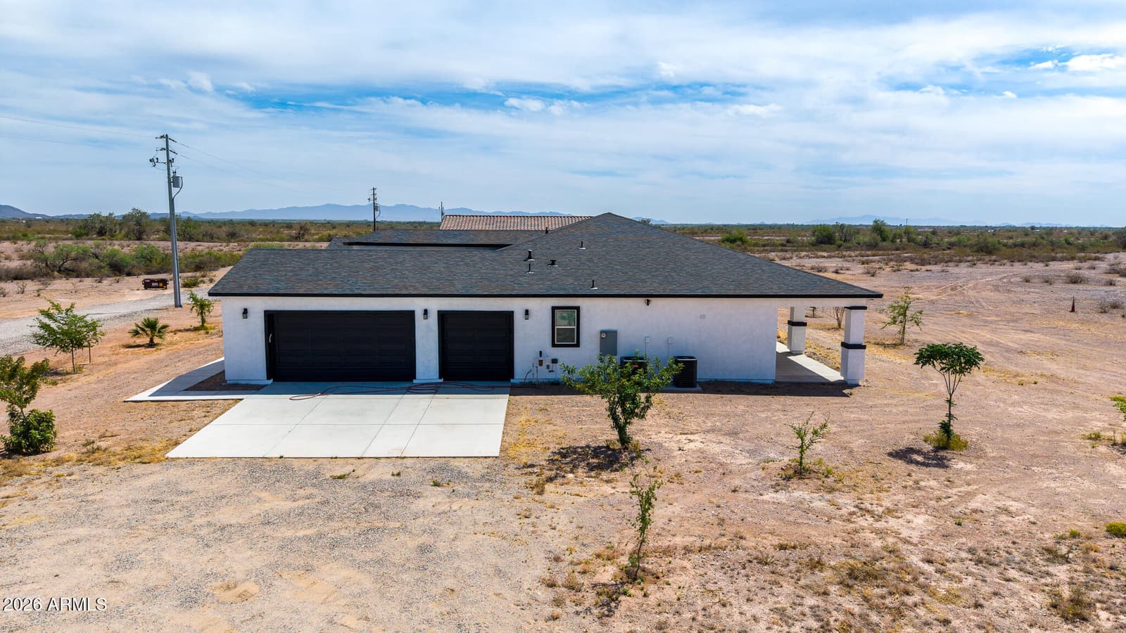 40811 W Georgia Avenue, Tonopah, AZ 85354 — photo 3 of 46