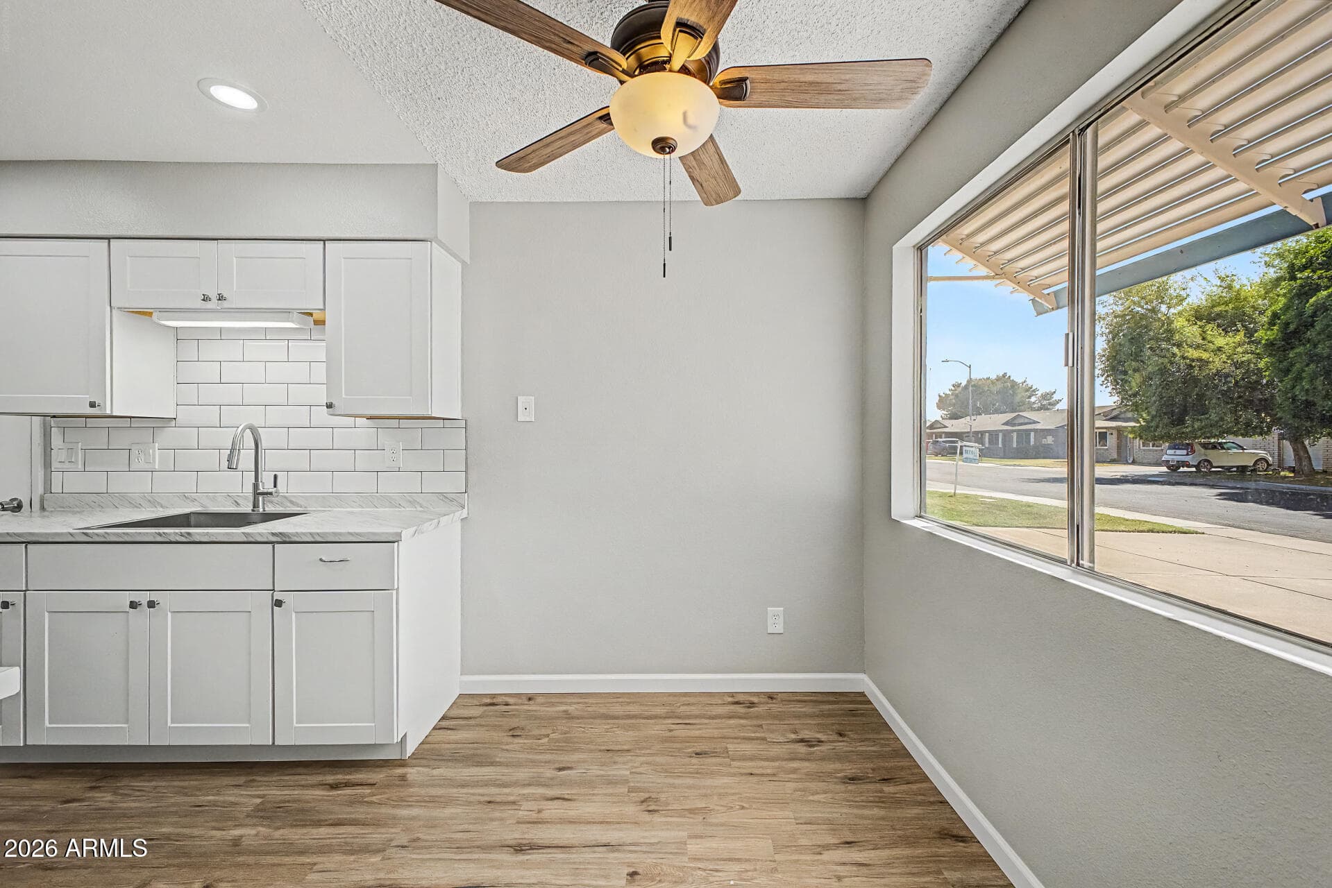 10127 N 95TH Drive B, Peoria, AZ 85345 — photo 7 of 31