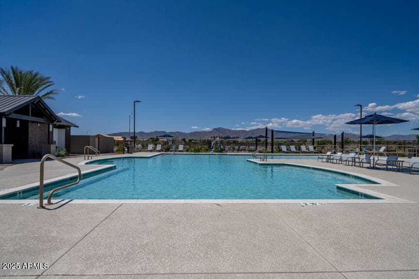 17629 W SOLANO Drive, Litchfield Park, AZ 85340 — photo 10 of 19