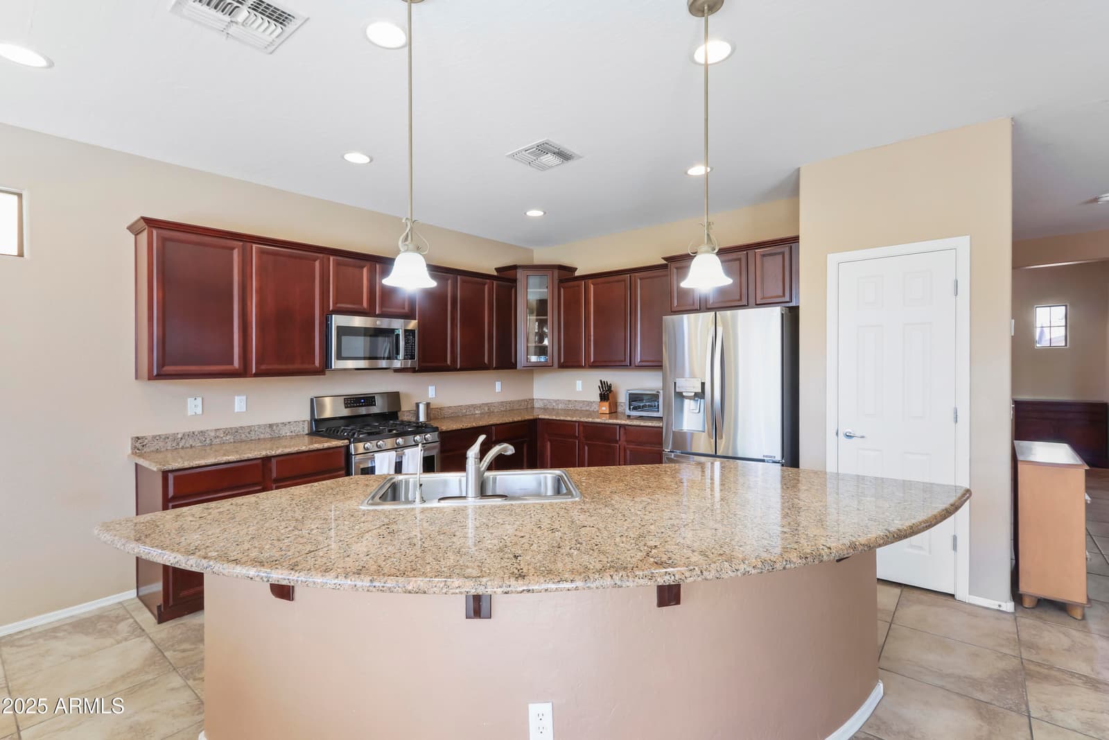 20934 N SWEET DREAMS Drive, Maricopa, AZ 85138 — photo 7 of 39
