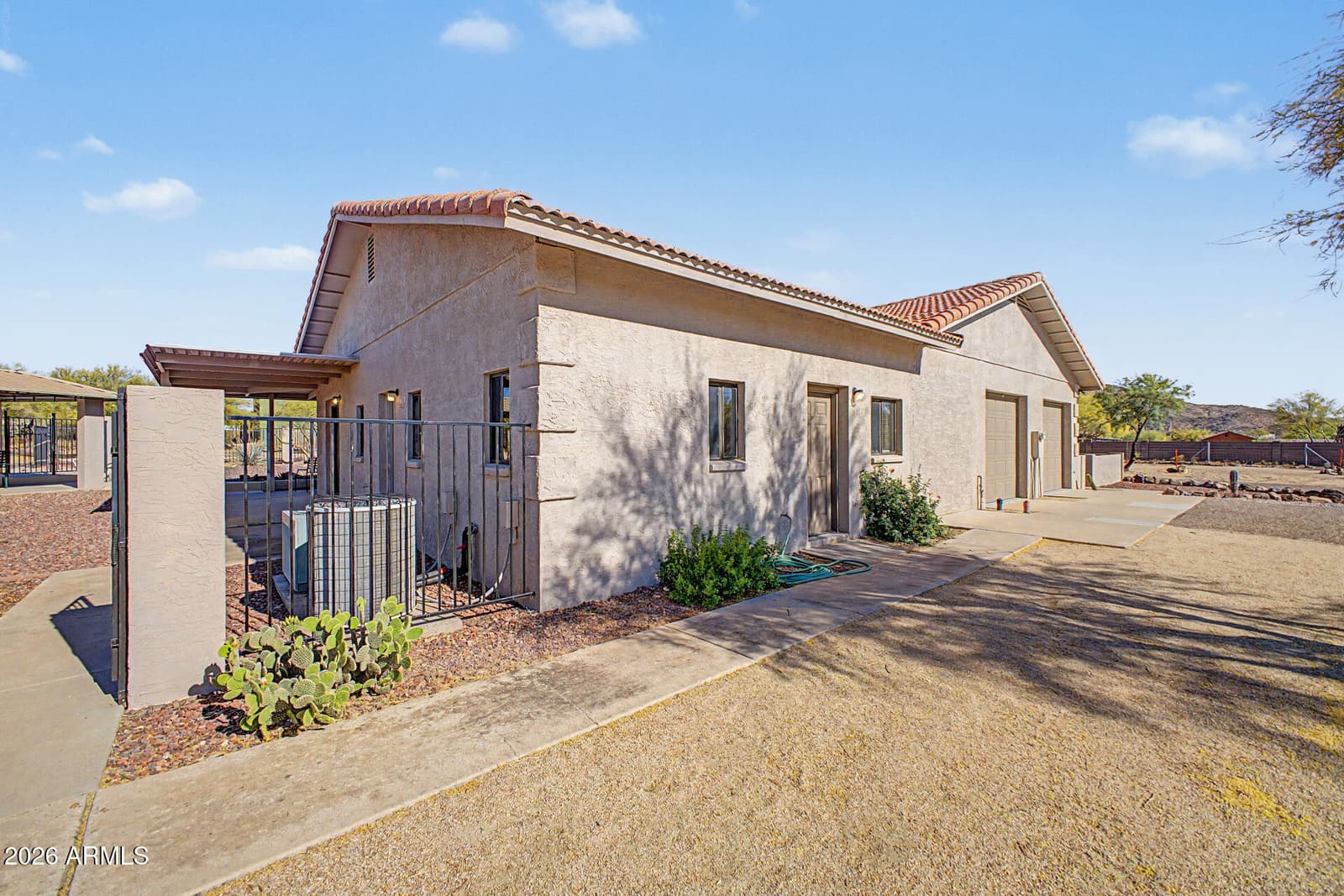 43211 N 16TH Street, New River, AZ 85087 — photo 14 of 55