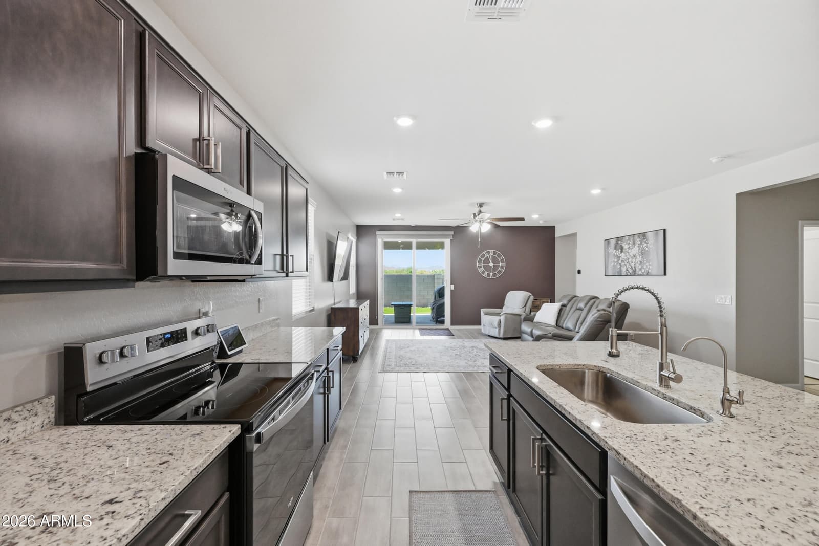 4413 S SIPHON DRAW Road, Apache Junction, AZ 85119 — photo 5 of 47