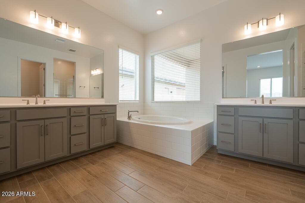 17635 W HIGHLAND Avenue, Goodyear, AZ 85395 — photo 8 of 21