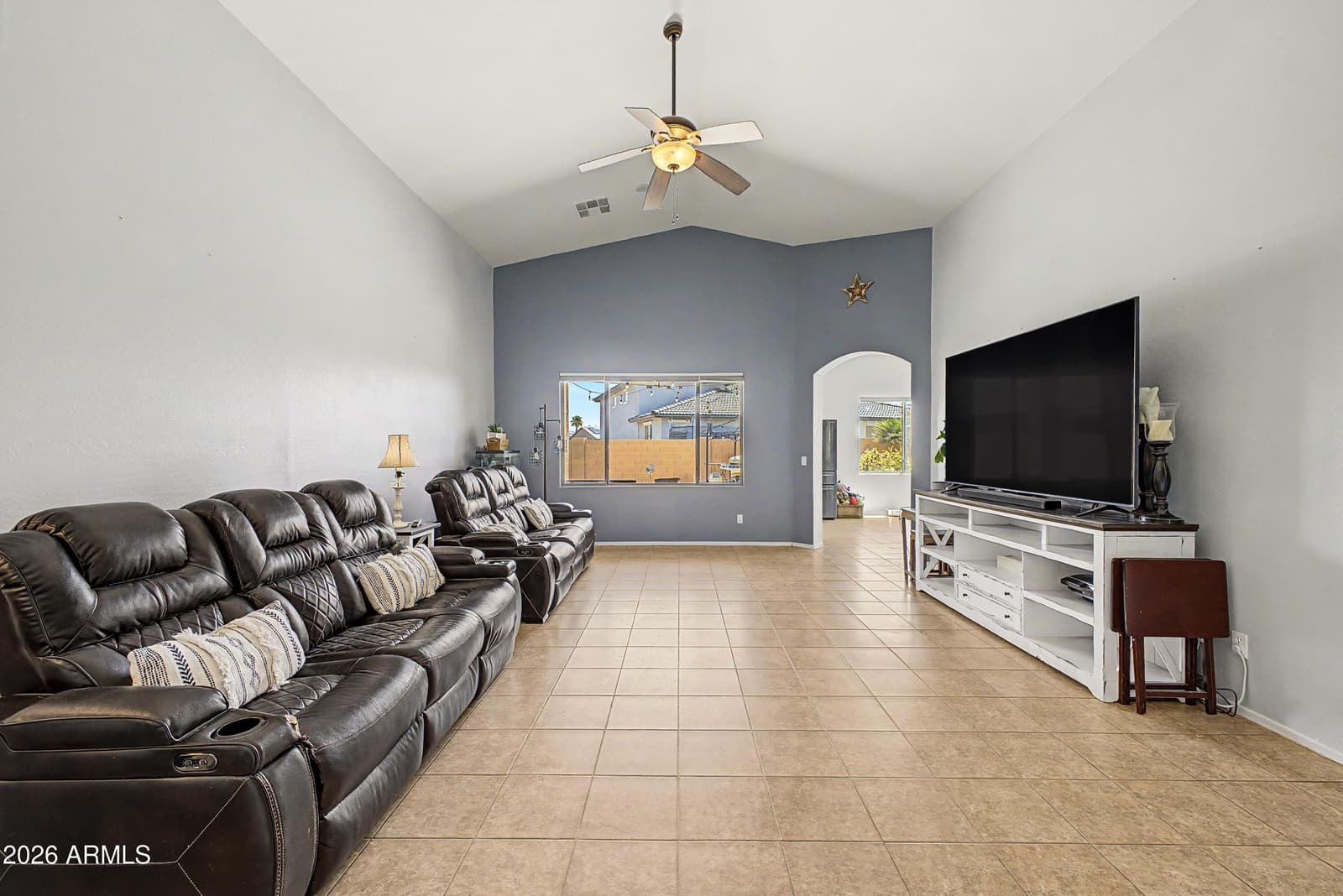 2044 N Montclair Lane, Casa Grande, AZ 85122 — photo 4 of 22