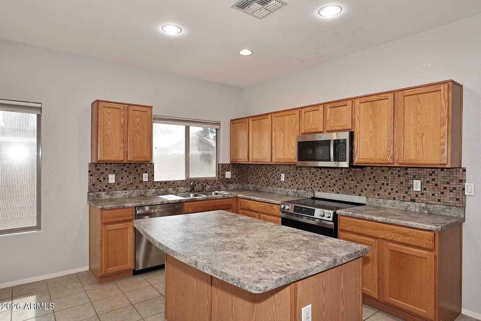 44006 W VENTURE Lane, Maricopa, AZ 85139 — photo 14 of 53