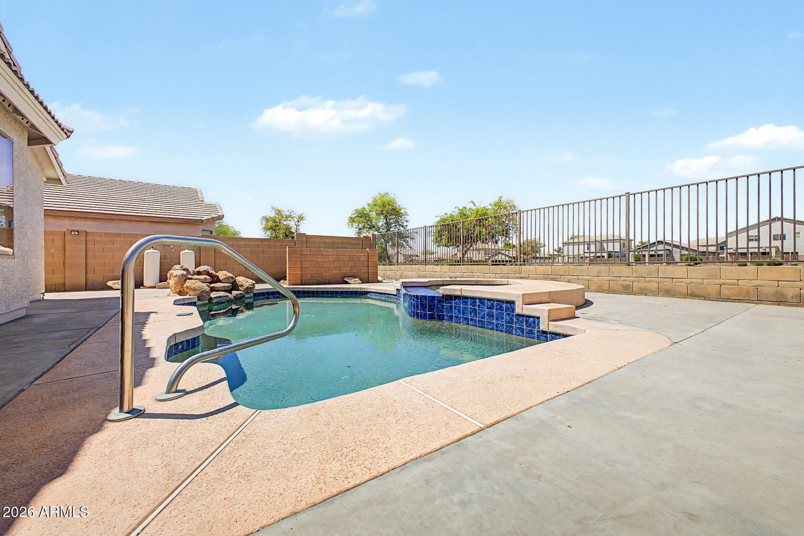 4336 W ALTA VISTA Road, Laveen, AZ 85339 — photo 6 of 23