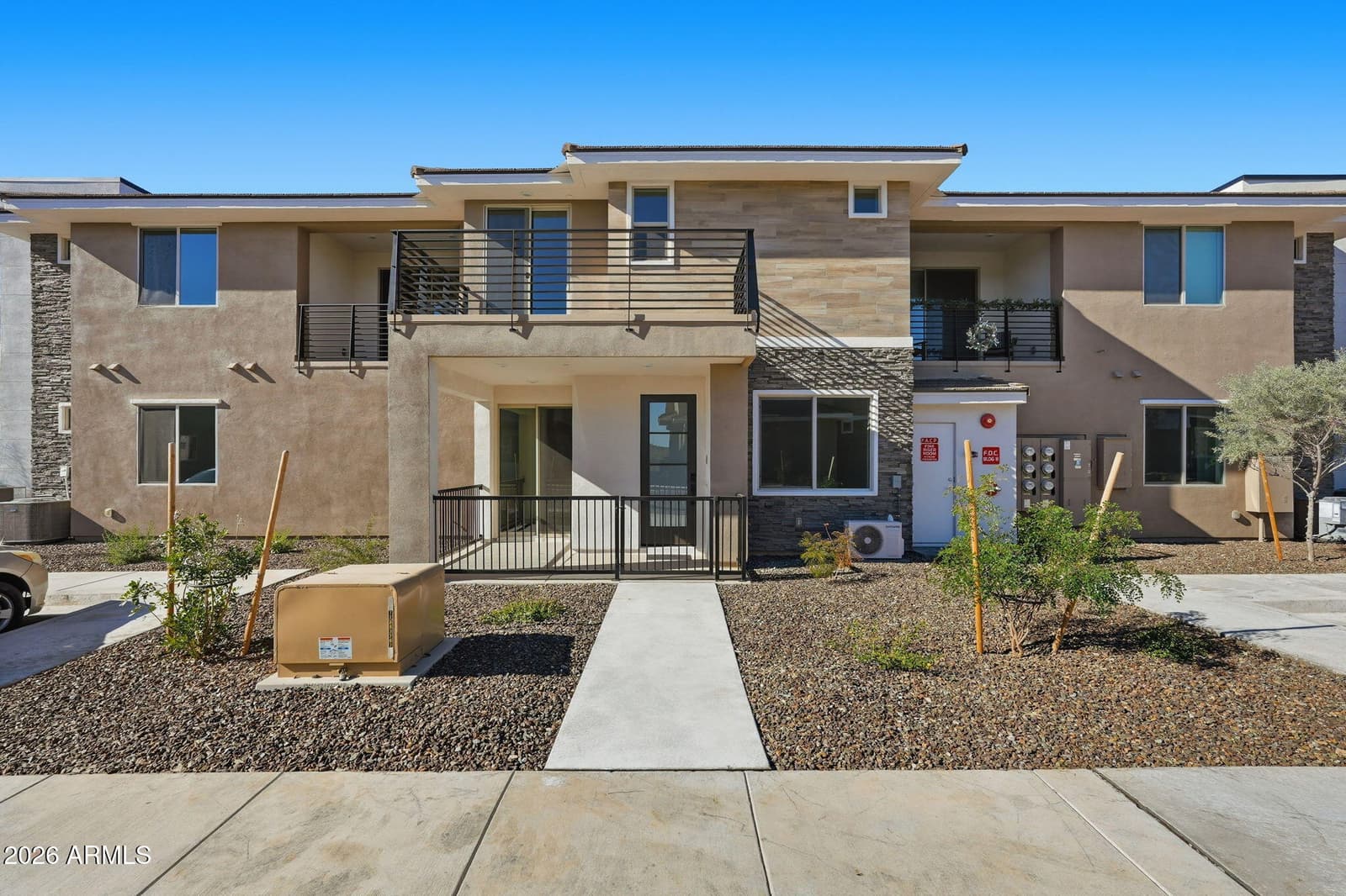 2121 W SONORAN DESERT Drive 80, Phoenix, AZ 85085 — photo 13 of 23