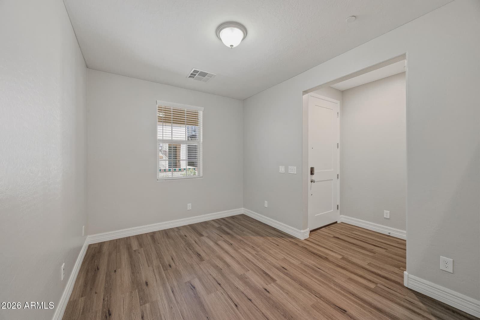 1722 E DOGWOOD Lane, Gilbert, AZ 85295 — photo 5 of 34