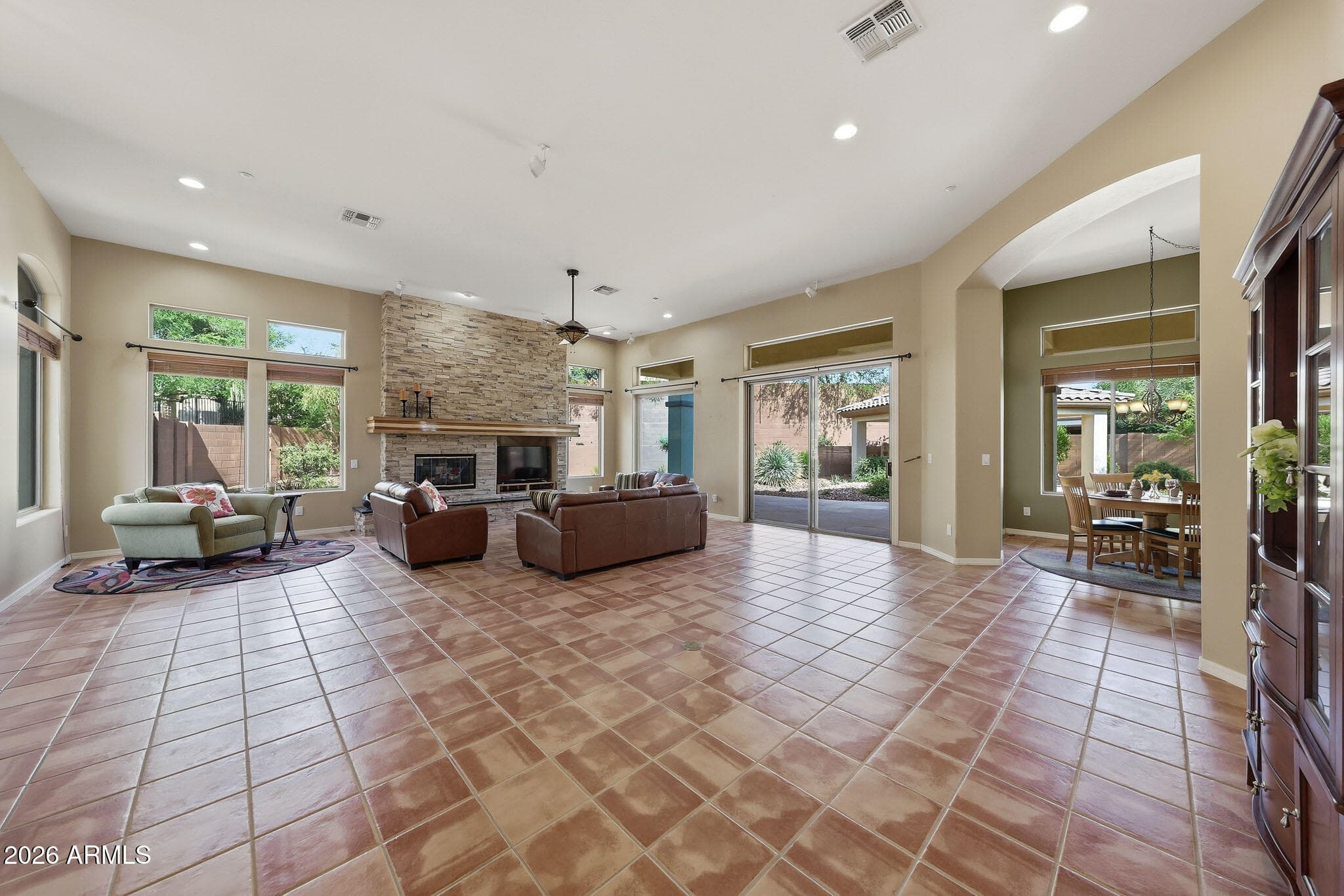 2129 W LEGENDS Way, Anthem, AZ 85086 — photo 12 of 57
