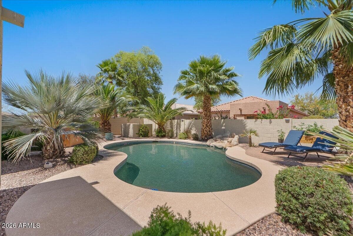 658 W Silver Reef Court, Casa Grande, AZ 85122 — photo 36 of 47
