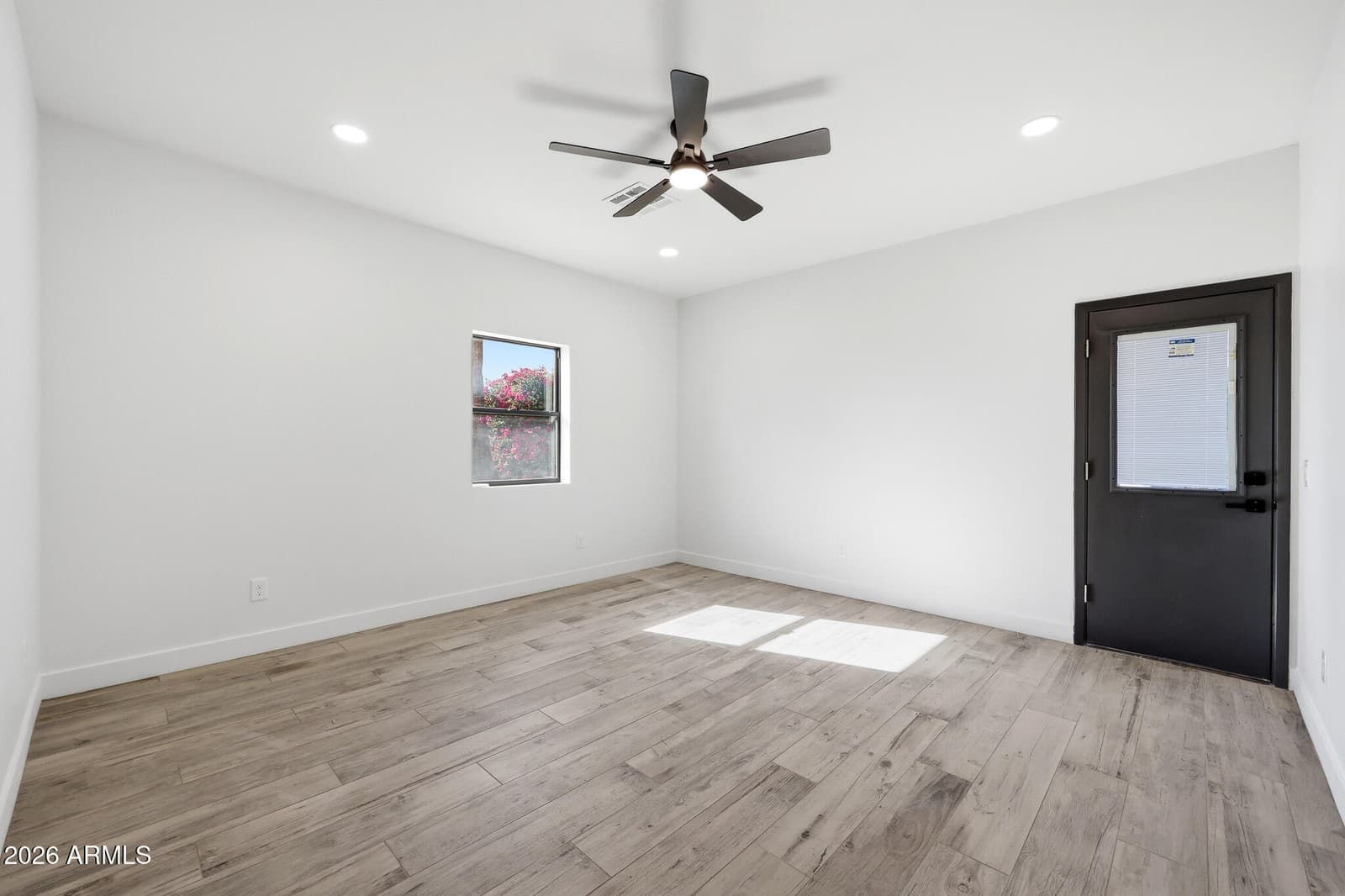 1124 N VILLA NUEVA Drive, Litchfield Park, AZ 85340 — photo 29 of 46