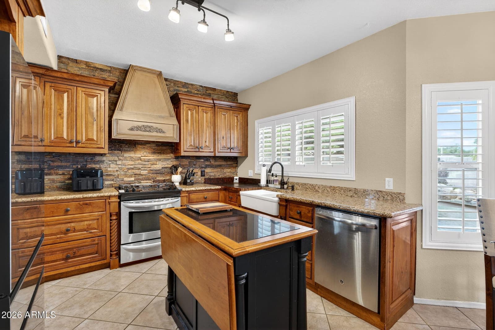 918 N BRADLEY Drive, Chandler, AZ 85226 — photo 5 of 62
