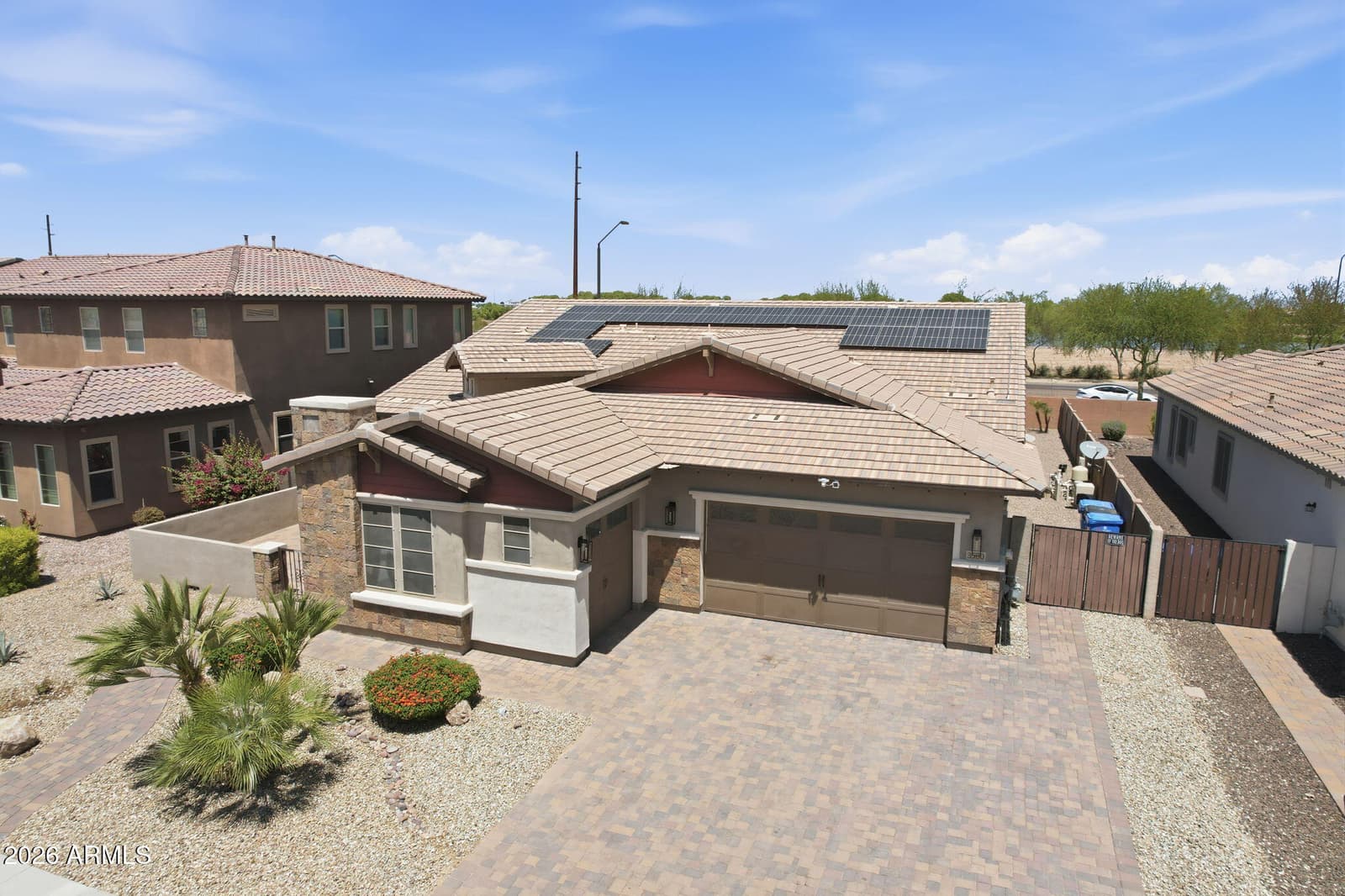 3500 E PENEDES Drive, Gilbert, AZ 85298 — photo 6 of 54