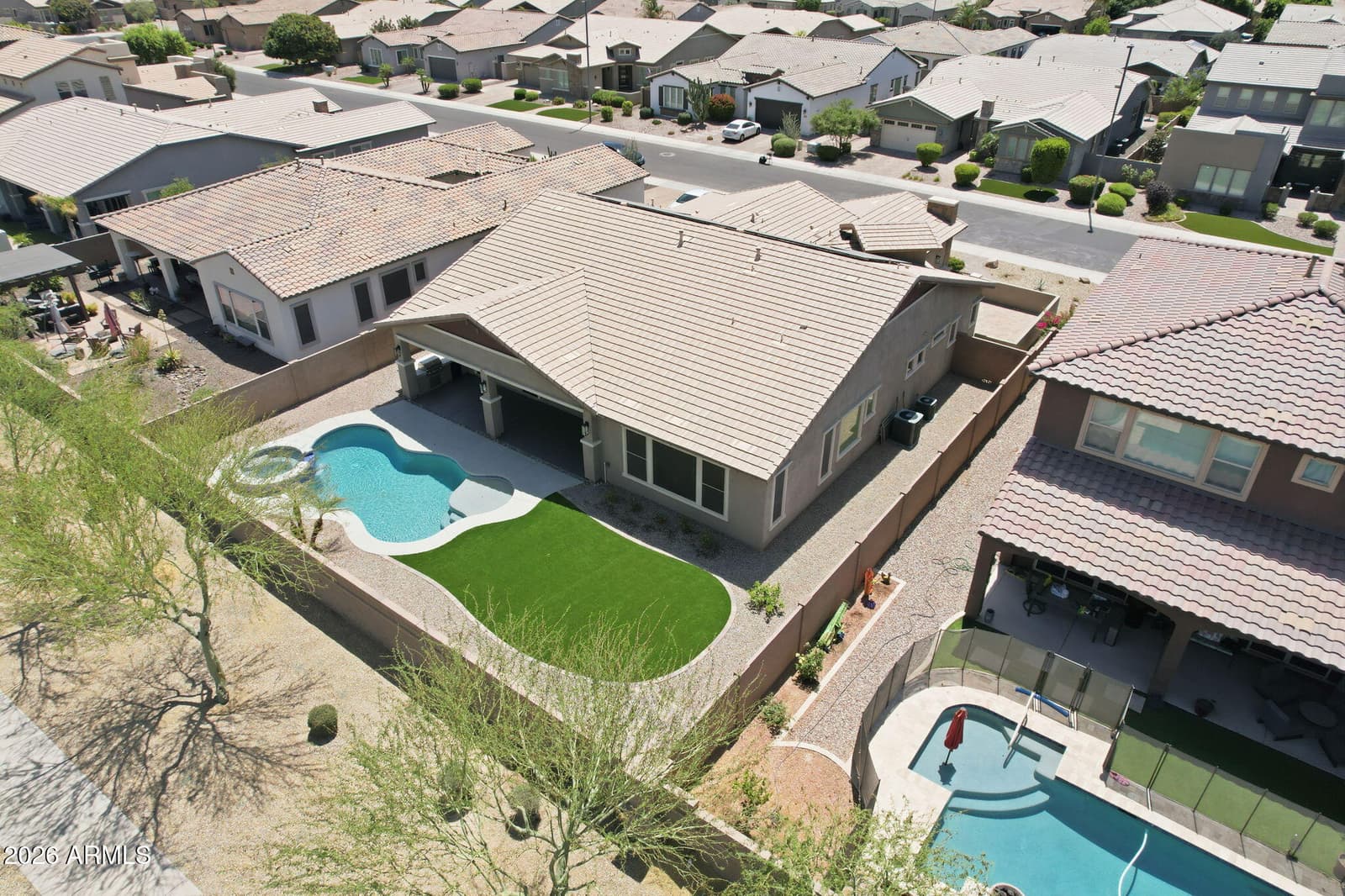 3500 E PENEDES Drive, Gilbert, AZ 85298 — photo 10 of 54