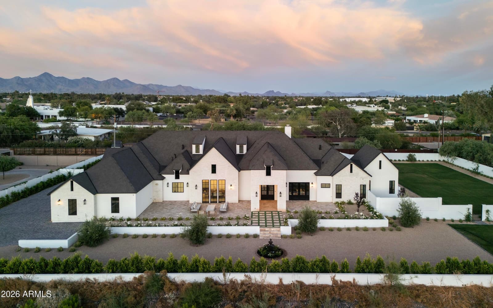 10229 N 64th Street, Paradise Valley, AZ 85253 — photo 7 of 67