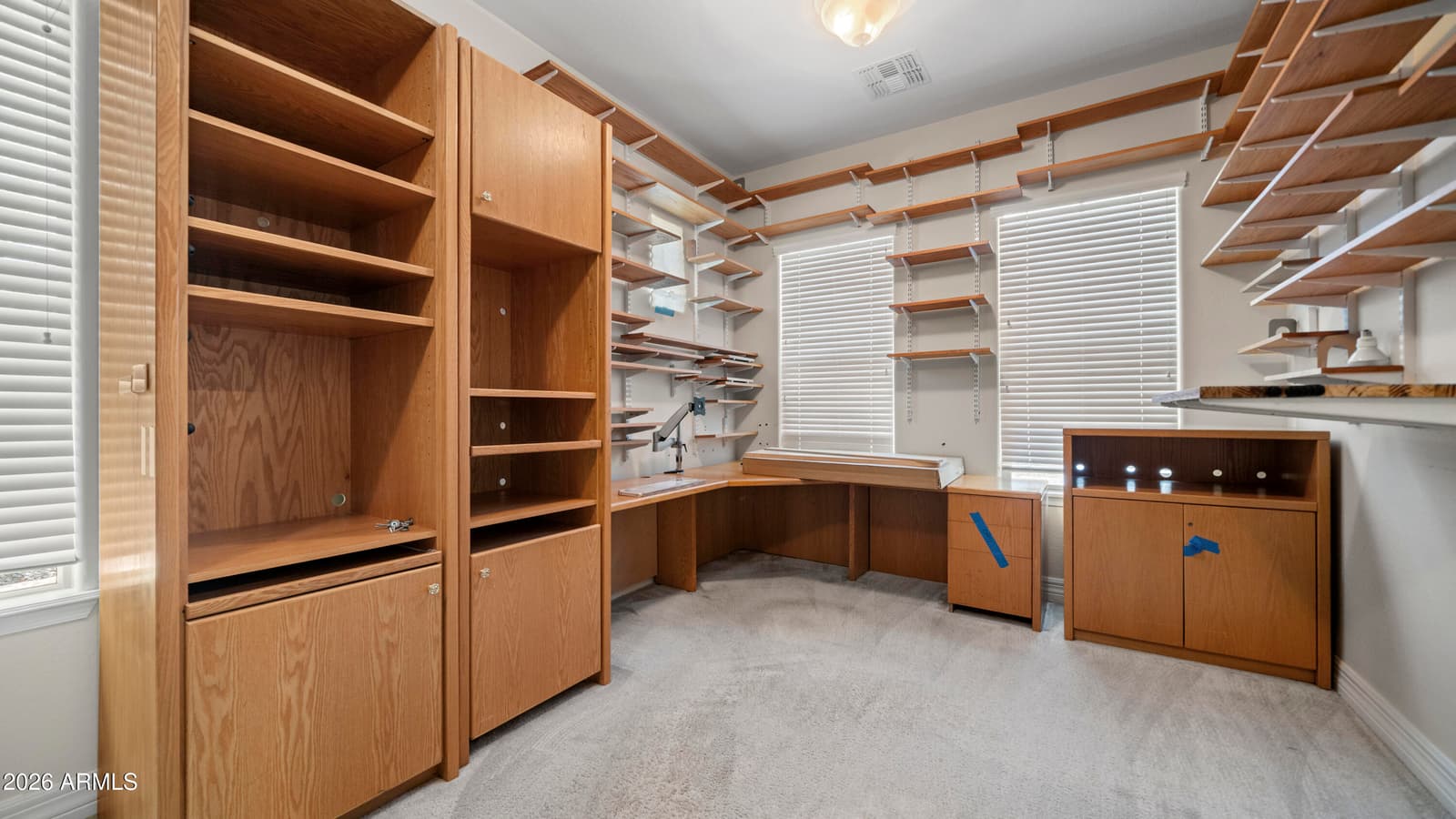 5263 S Joshua Tree Lane, Gilbert, AZ 85298 — photo 8 of 36