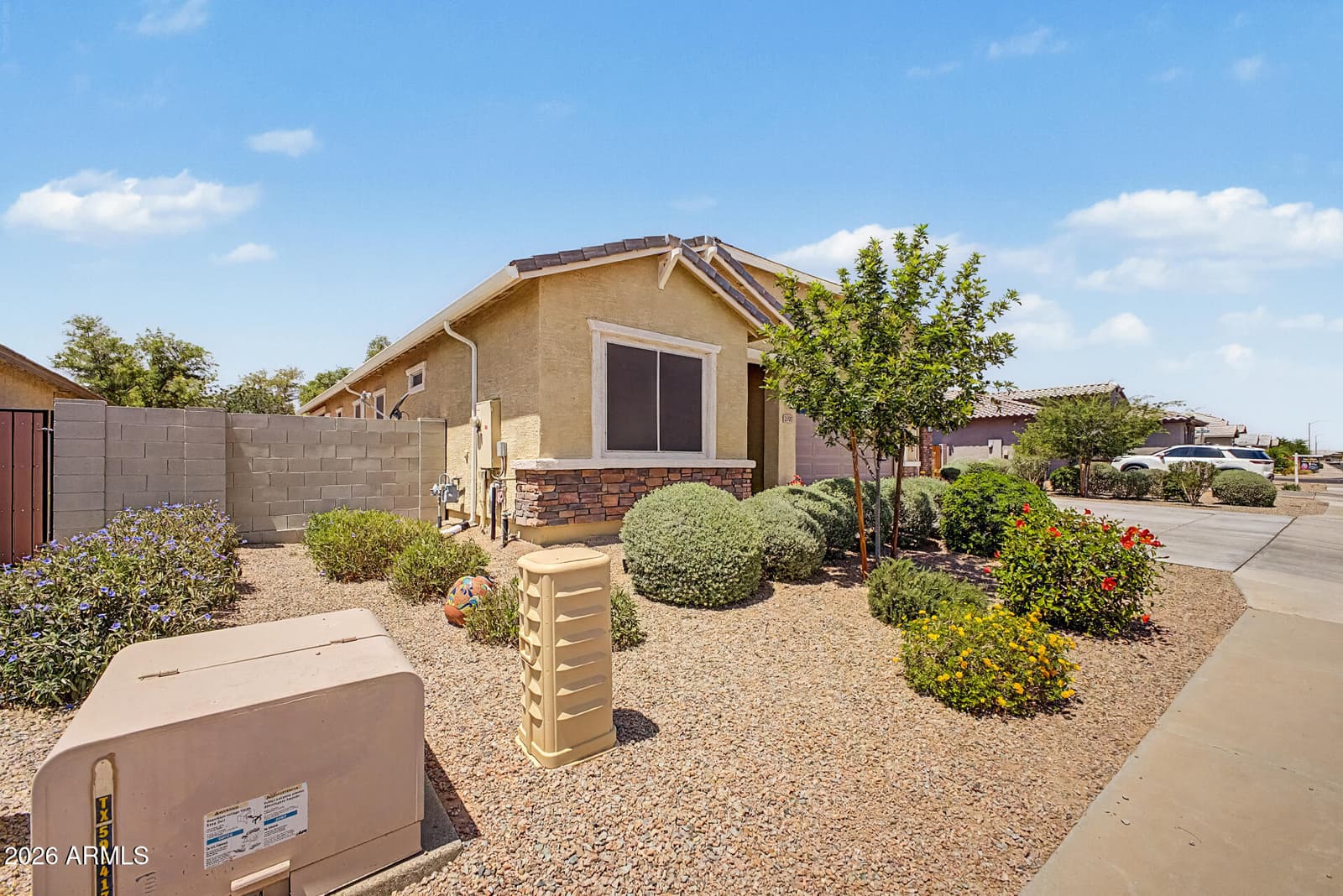 2493 N Casa Grande Avenue, Casa Grande, AZ 85122 — photo 2 of 41