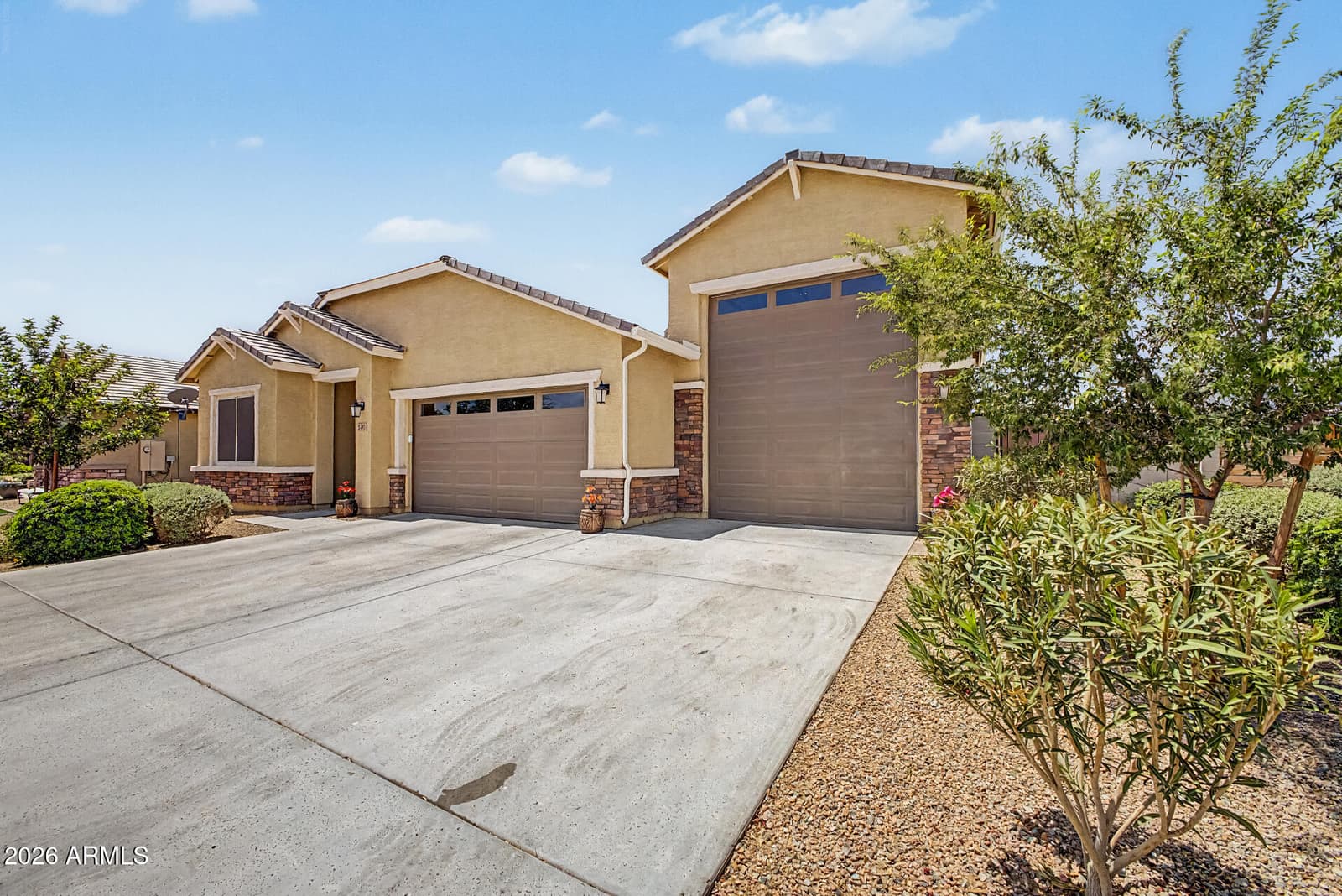 2493 N Casa Grande Avenue, Casa Grande, AZ 85122 — photo 3 of 41