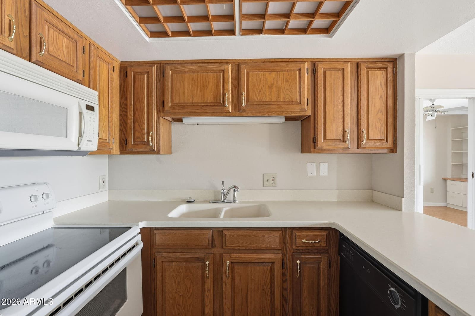 10330 W Thunderbird Boulevard C319, Sun City, AZ 85351 — photo 7 of 27