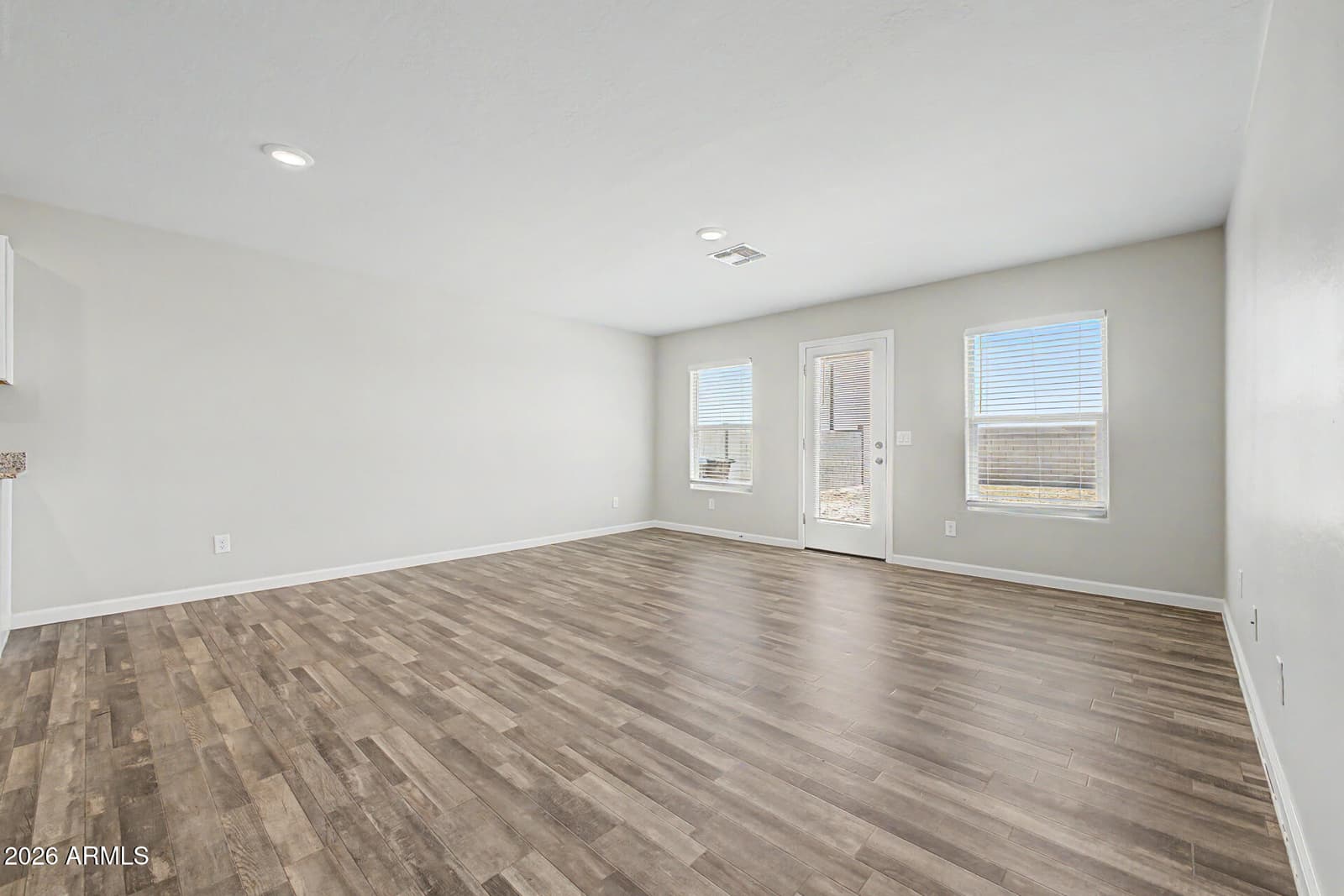 1043 S 9TH Place, Coolidge, AZ 85128 — photo 7 of 21
