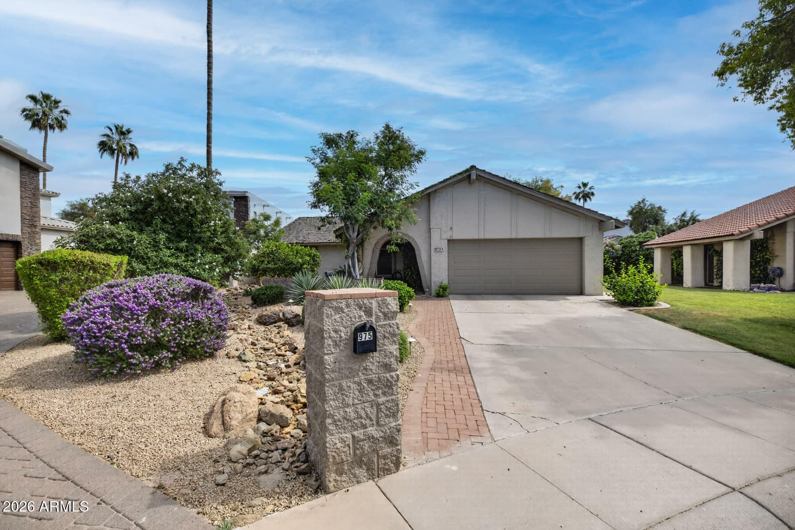 975 E LOBSTER TRAP Lane, Tempe, AZ 85283 — photo 1 of 41