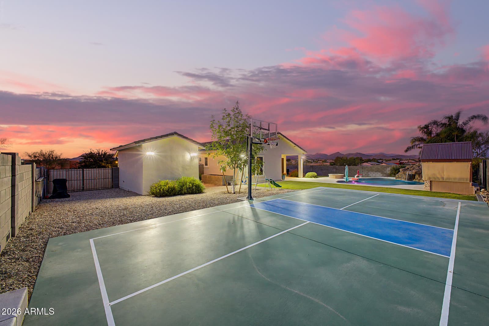 3233 W HORIZON Drive, Phoenix, AZ 85086 — photo 35 of 49