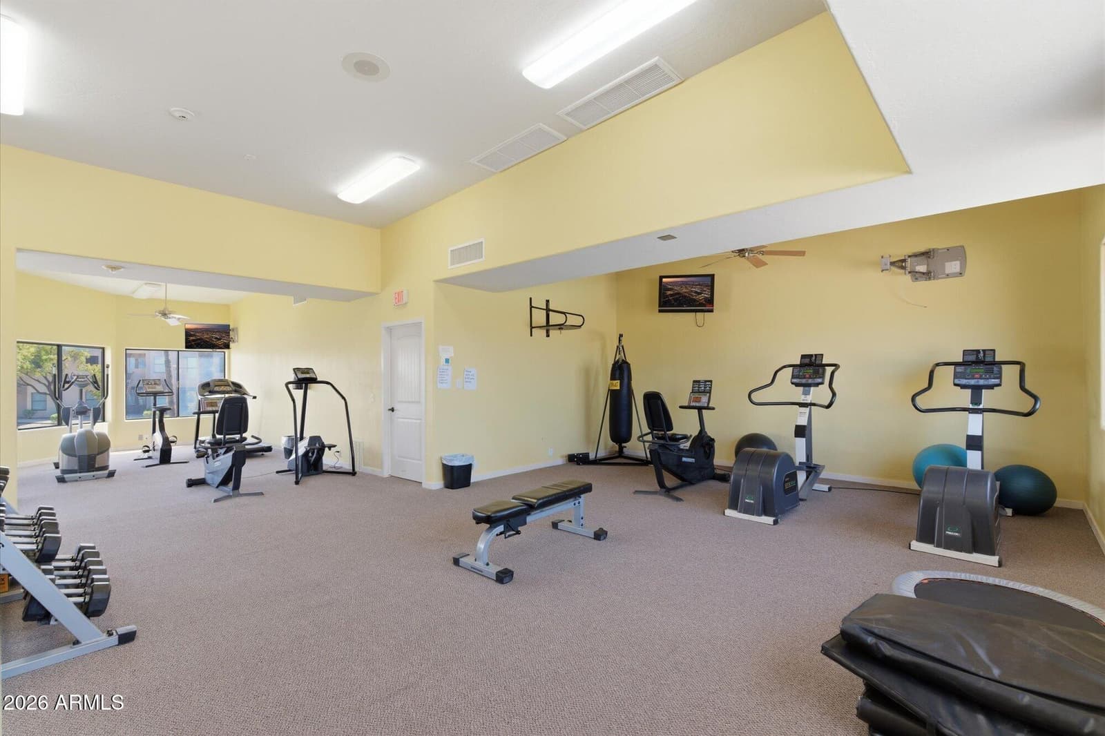 14815 N FOUNTAIN HILLS Boulevard 112, Fountain Hills, AZ 85268 — photo 17 of 18