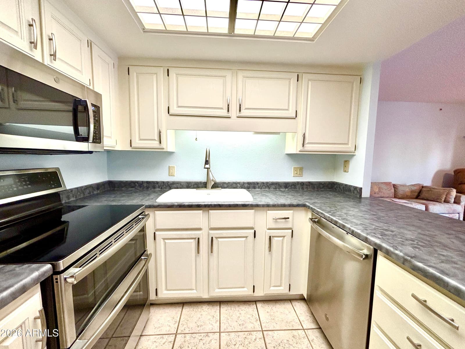 10330 W Thunderbird Boulevard A132, Sun City, AZ 85351 — photo 7 of 32
