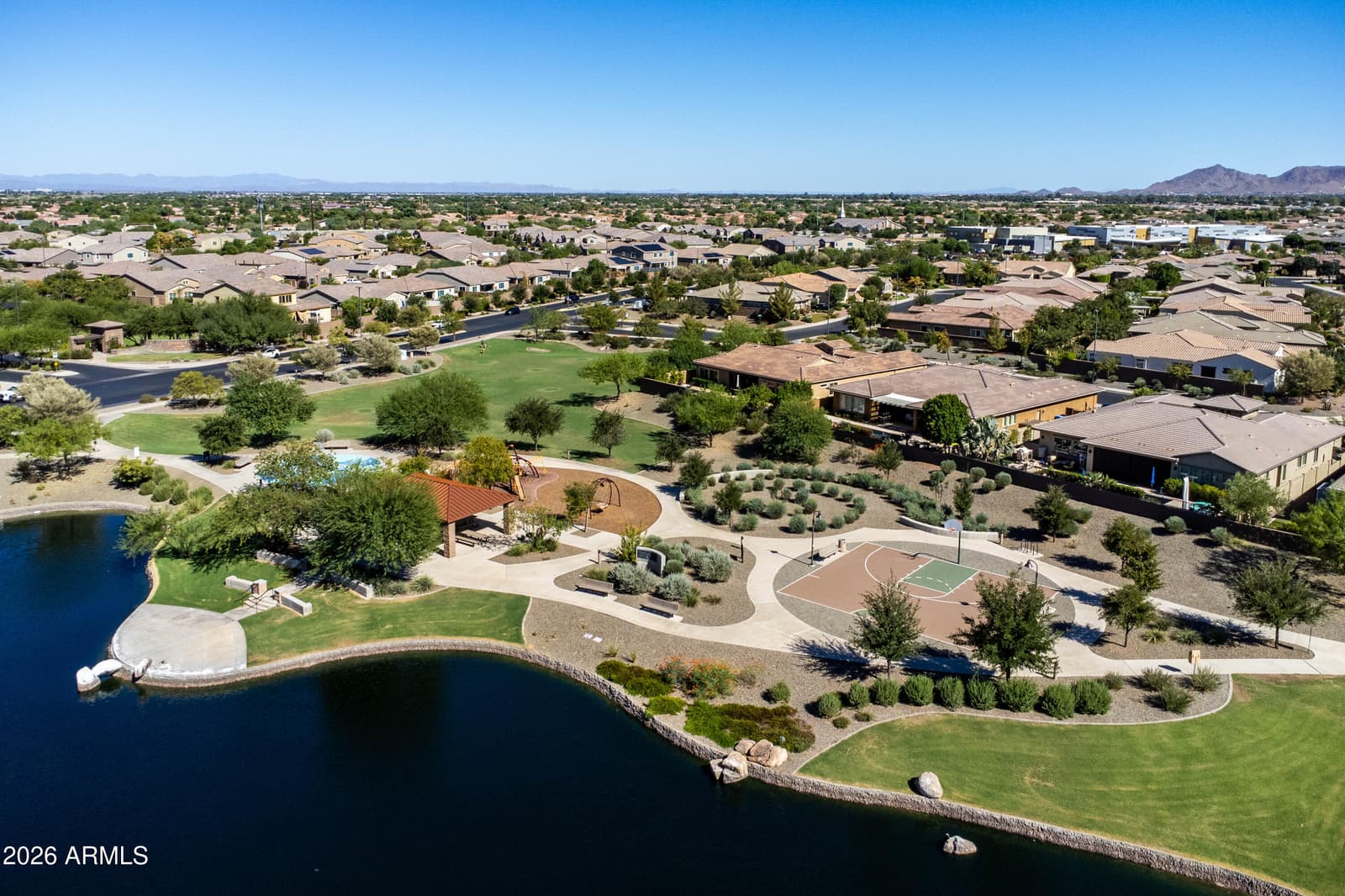 3925 E NARROWLEAF Drive, Gilbert, AZ 85298 — photo 55 of 75