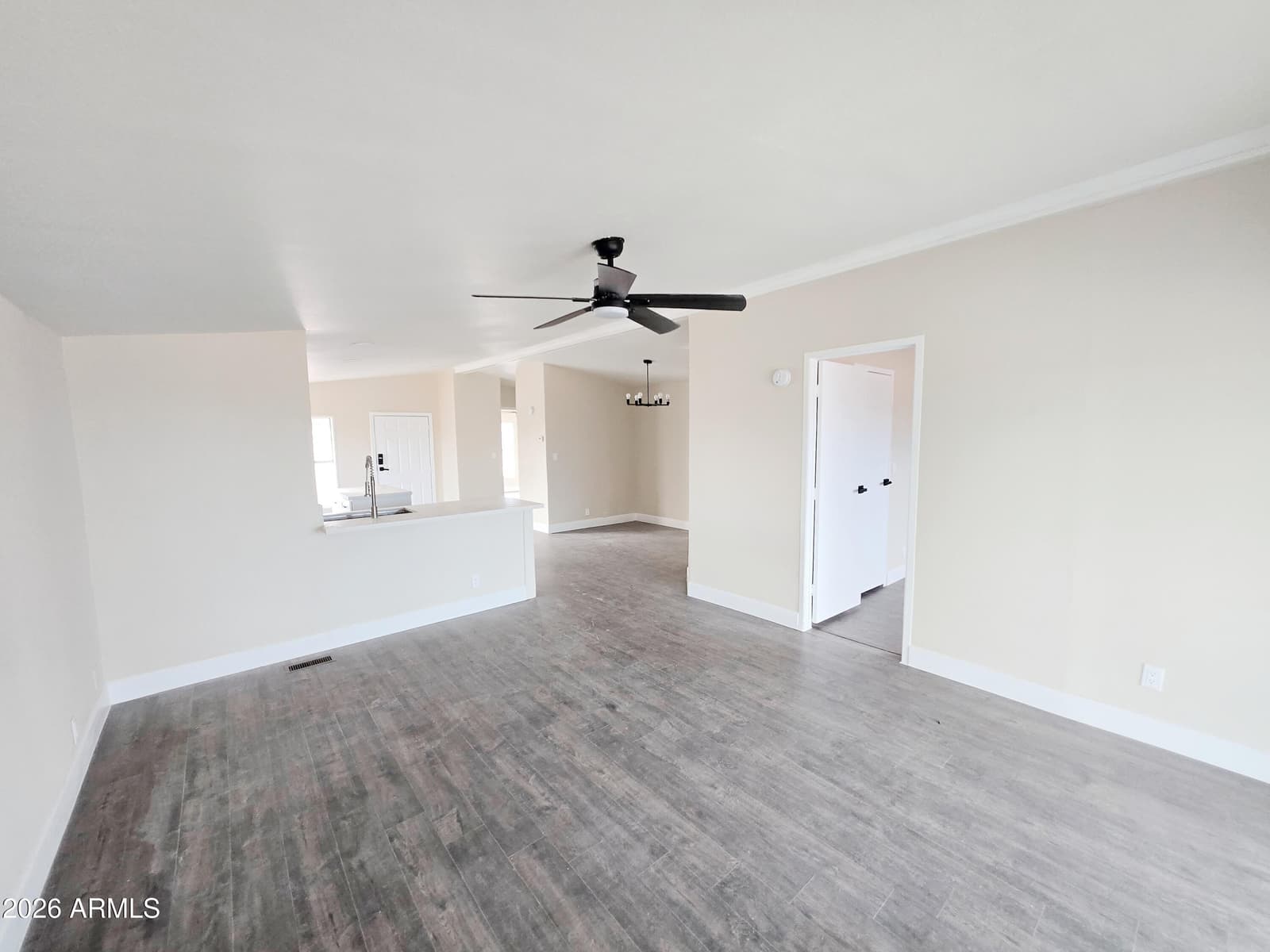 43104 W CATALINA Drive, Tonopah, AZ 85354 — photo 8 of 17