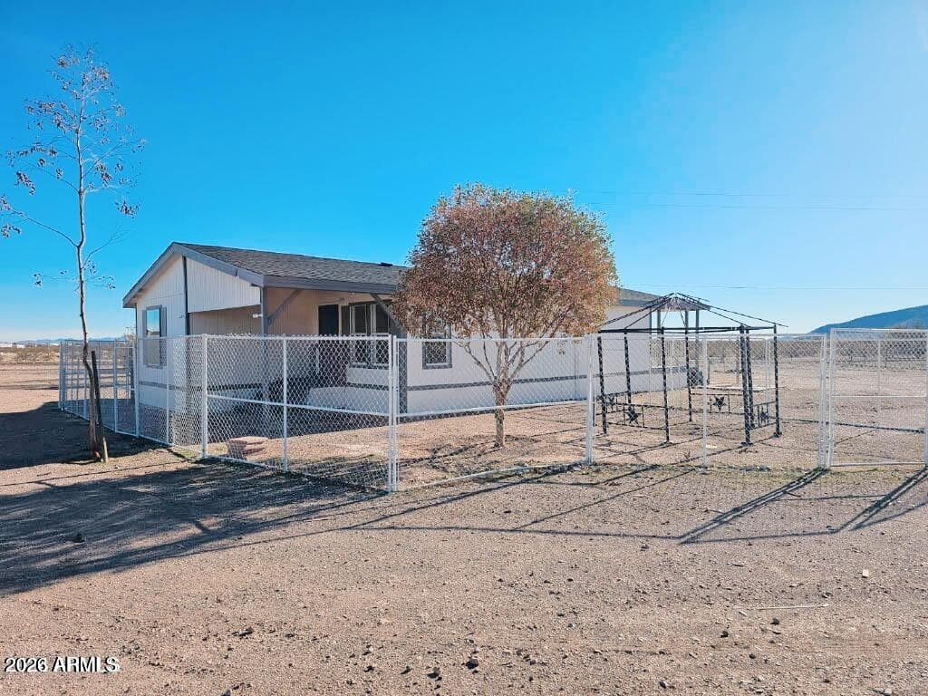 43104 W CATALINA Drive, Tonopah, AZ 85354 — photo 2 of 17