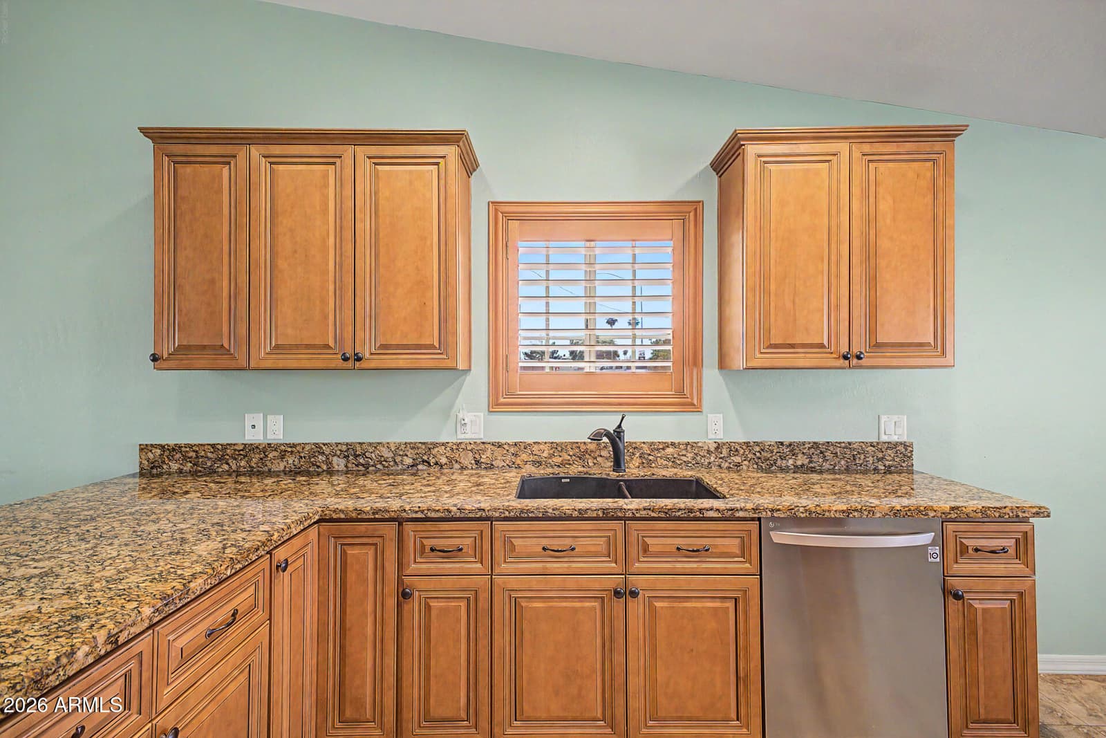 2127 N SHANNON Way, Mesa, AZ 85215 — photo 8 of 22